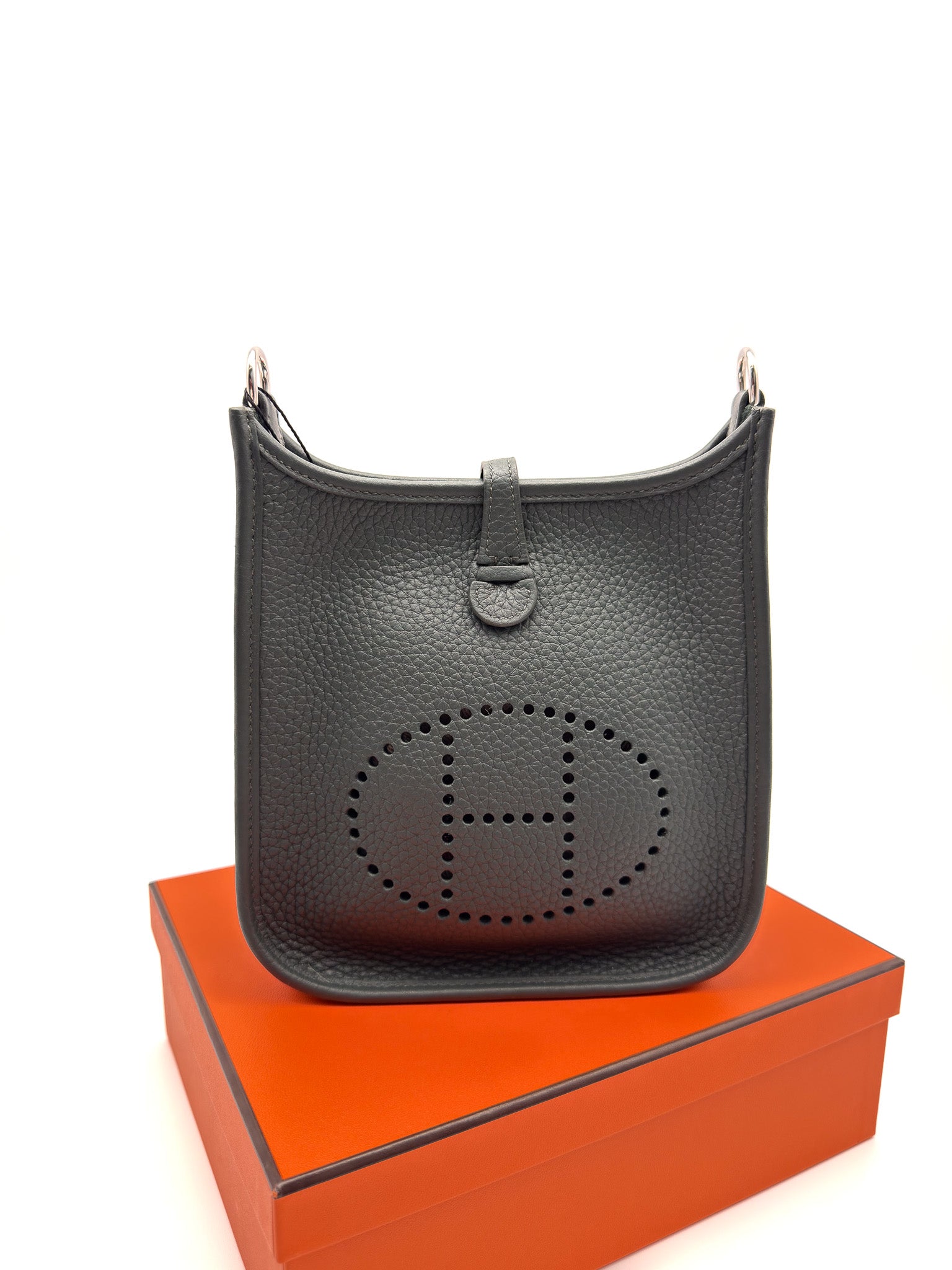 Hermes Taurillon Clemence Evelyne TPM Vert Mangrove