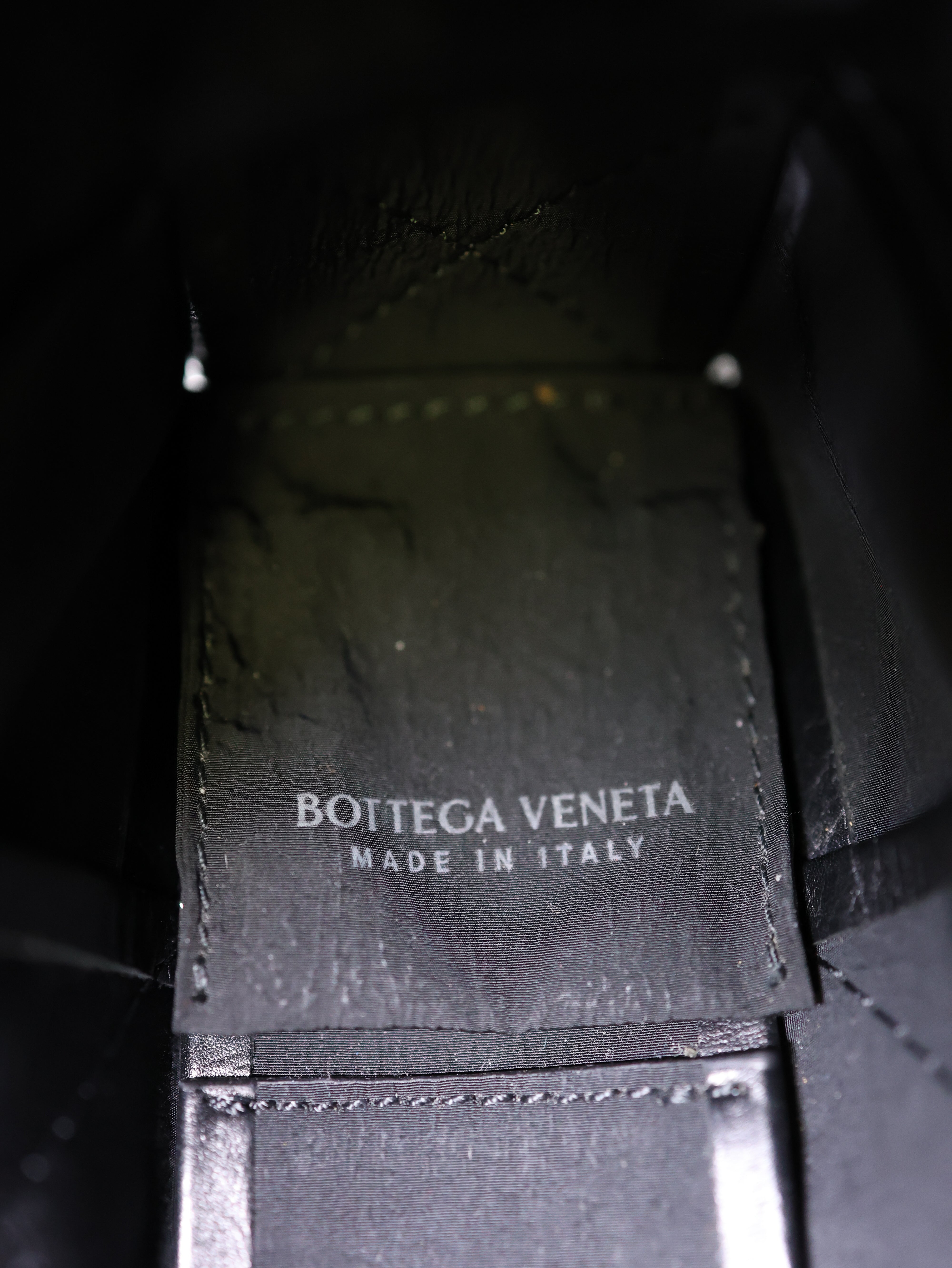 Bottega Veneta  Paper Calfskin Medium Intreccio Cassette