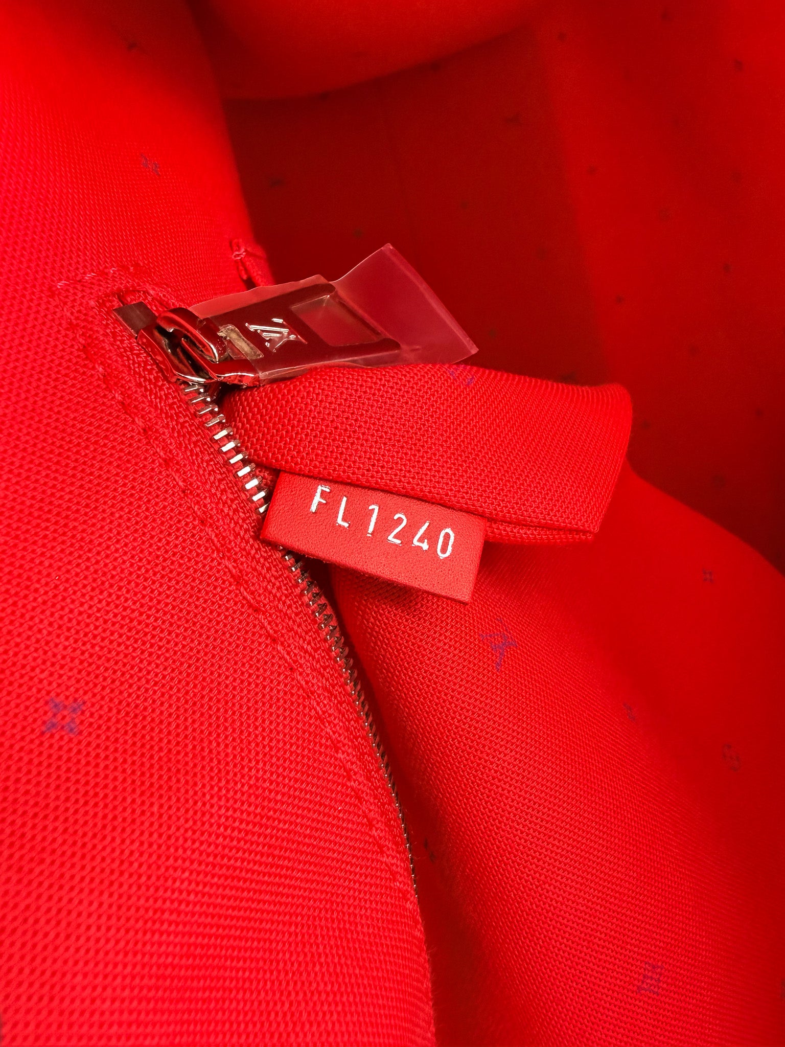 Louis Vuitton Monogram Escale Onthego GM Rouge