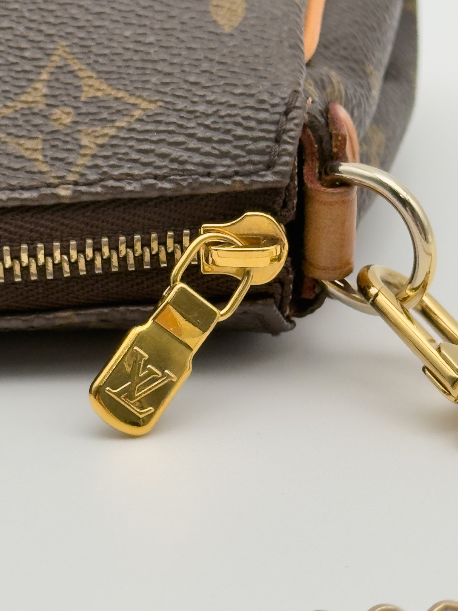 Louis Vuitton Monogram Pochette Eva