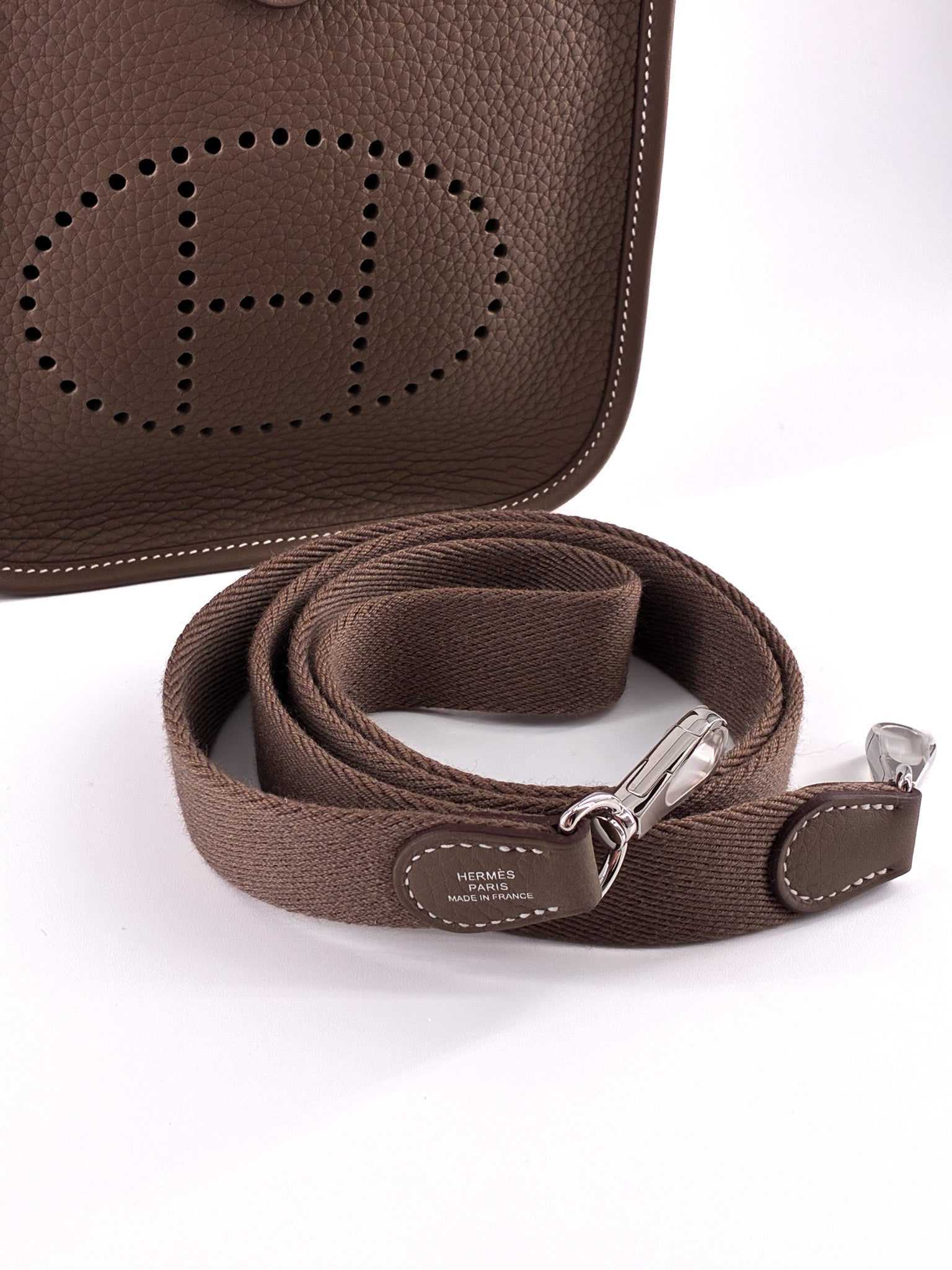 Hermes Evelyne TPM 16 Bag in Etoupe Clemence Leather