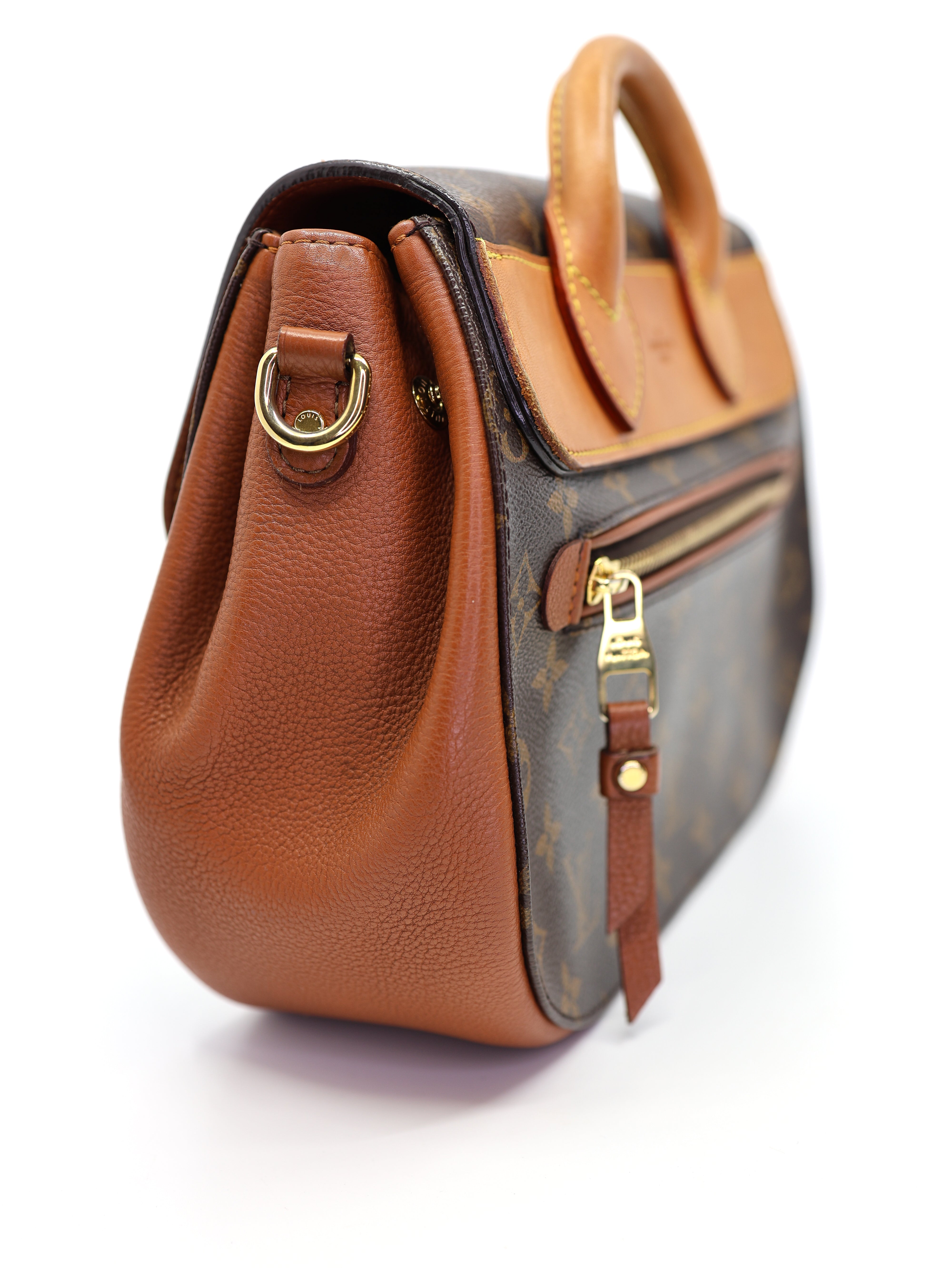 Louis Vuitton Monogram Eden MM Camel