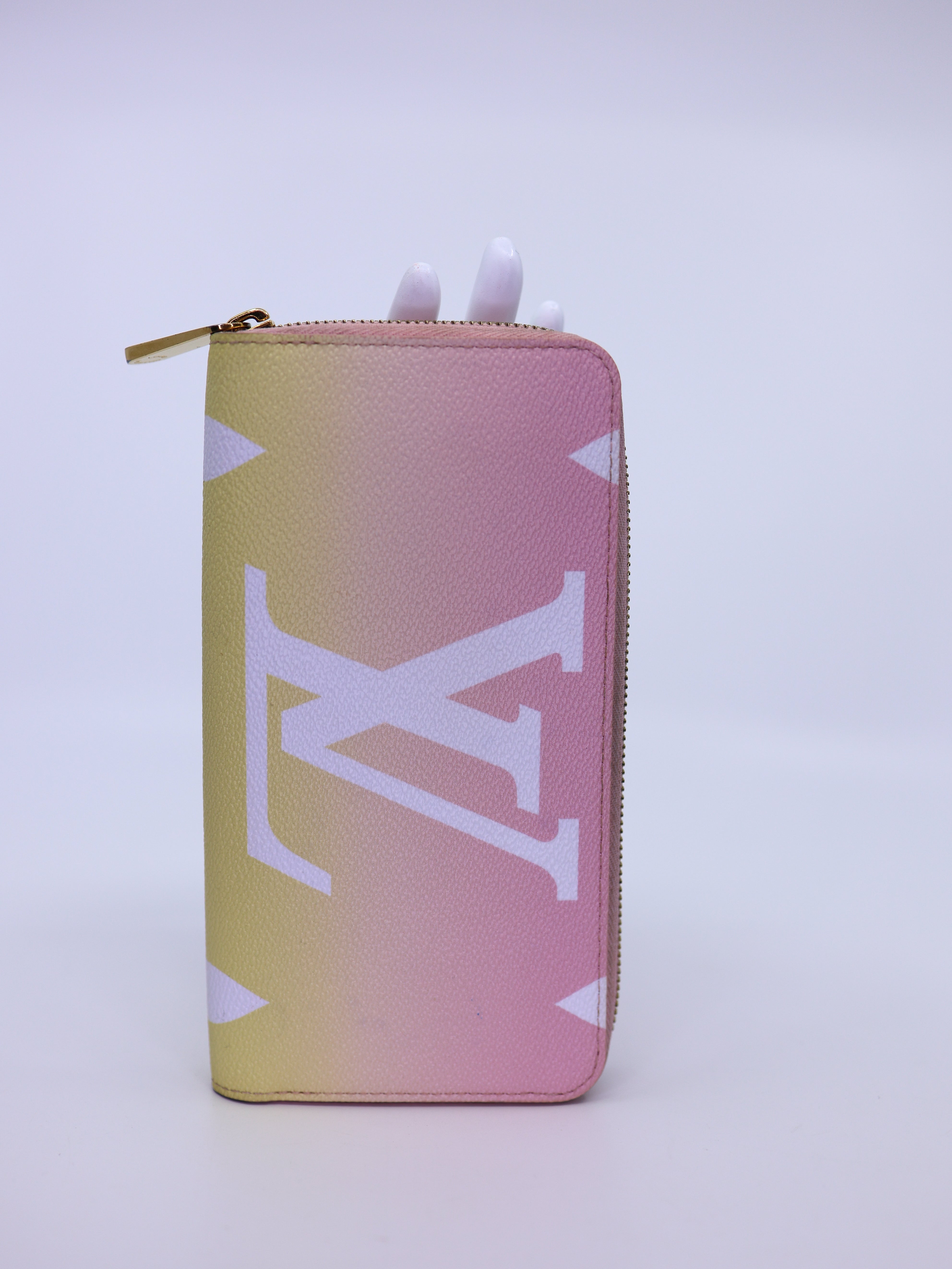 Louis Vuitton Monogram Giant By The Pool Zippy Wallet Light Pink