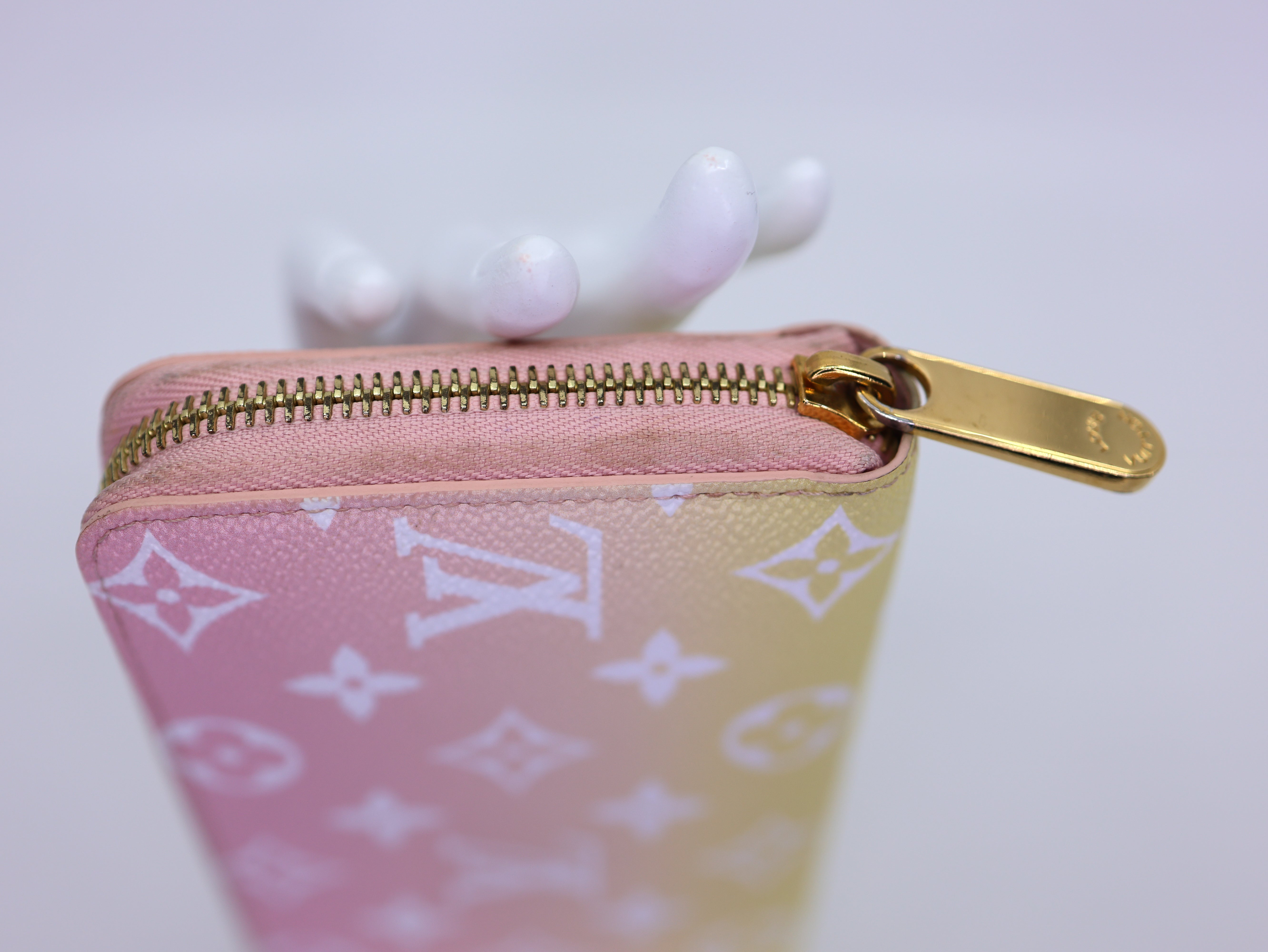 Louis Vuitton Monogram Giant By The Pool Zippy Wallet Light Pink