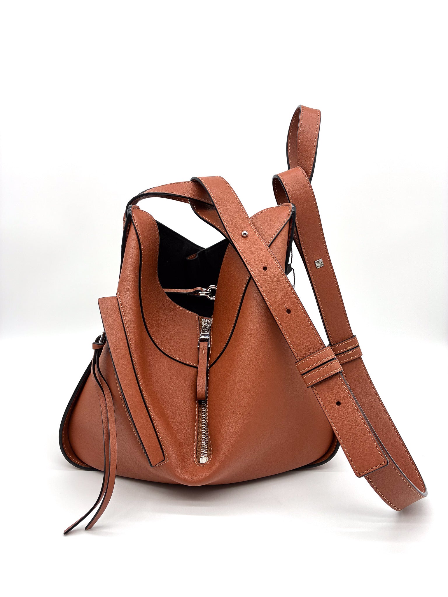 Loewe Hammock Small Shoulder Bag Tan Soft Calfskin Leather SHW