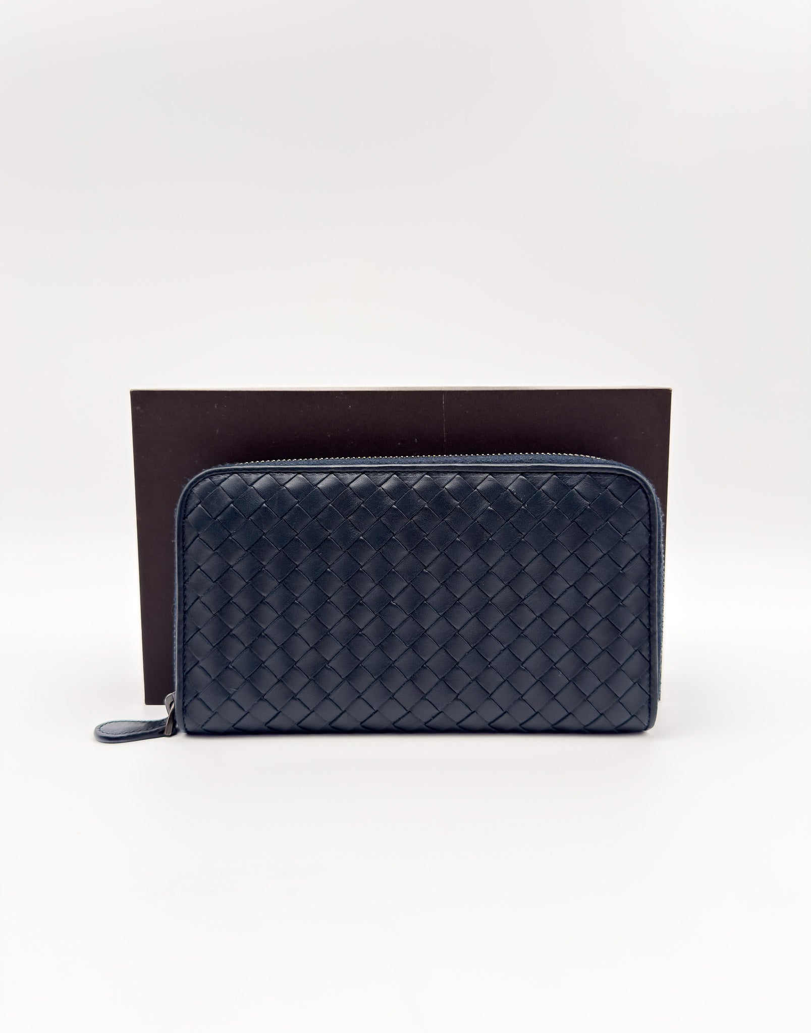 Bottega Veneta Intrecciato Woven Leather Zip-Around Wallet