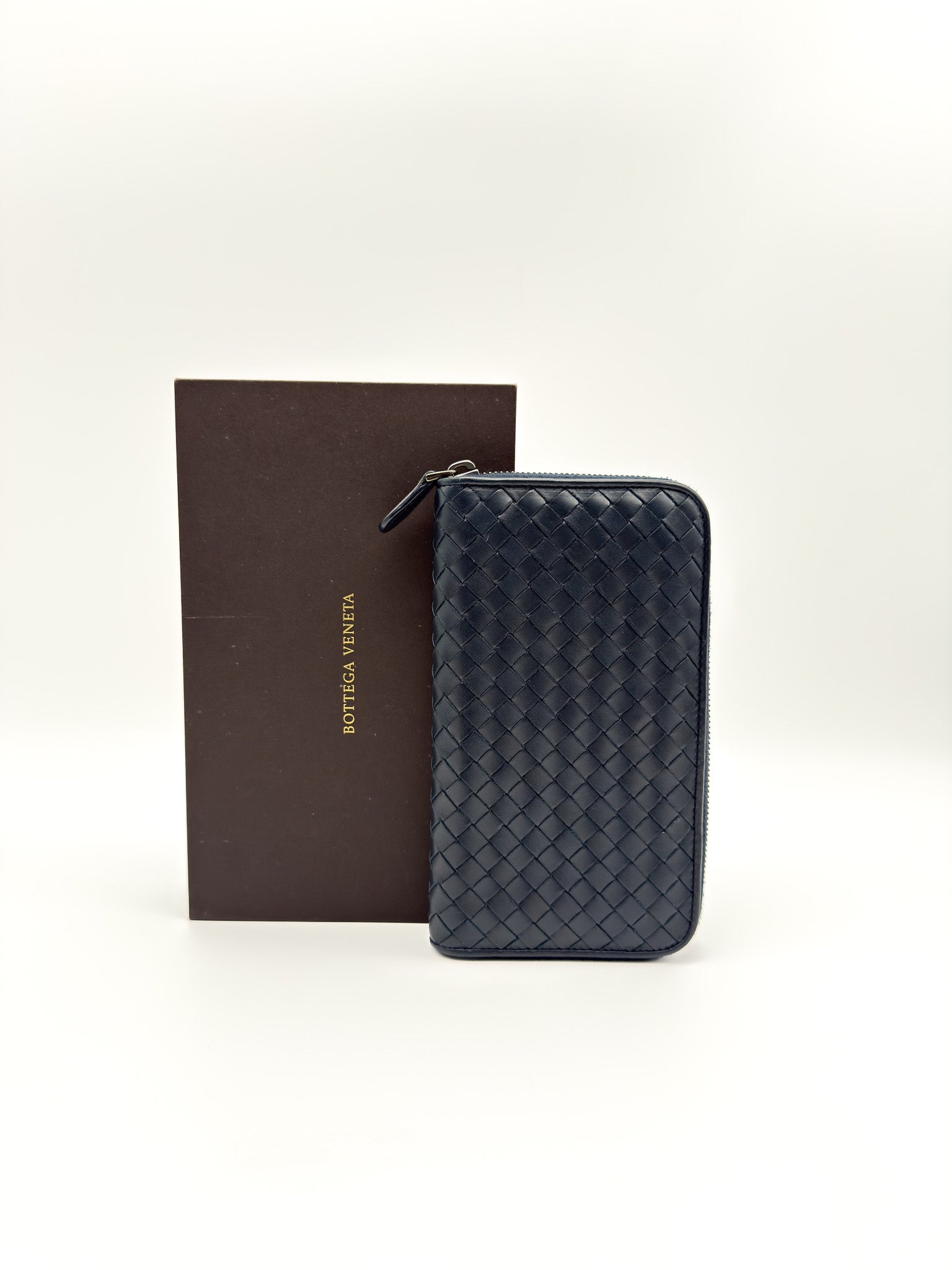 Bottega Veneta Intrecciato Woven Leather Zip-Around Wallet