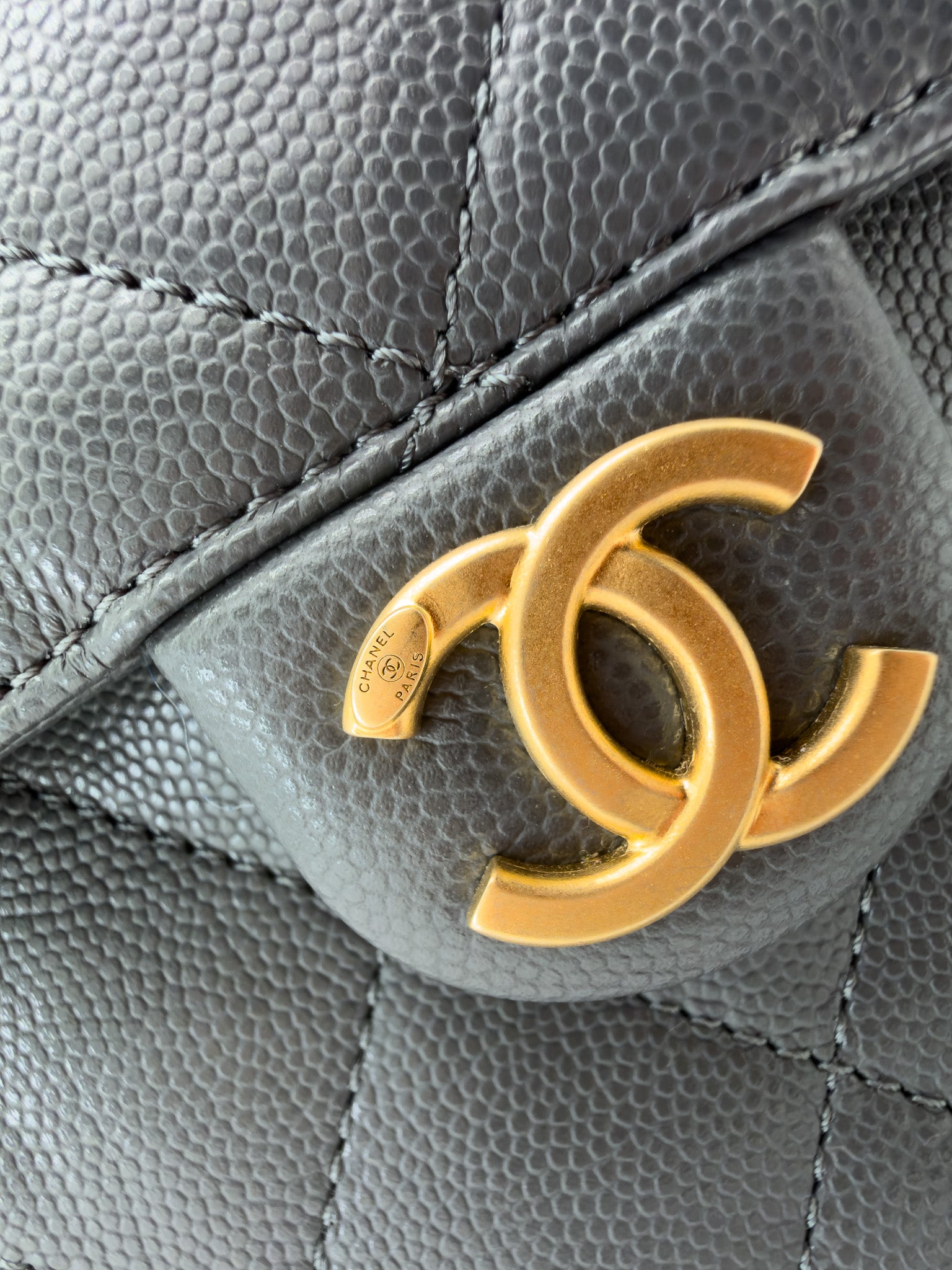 Chanel 25 Medium hobo Bag Dark Grey Caviar GHW