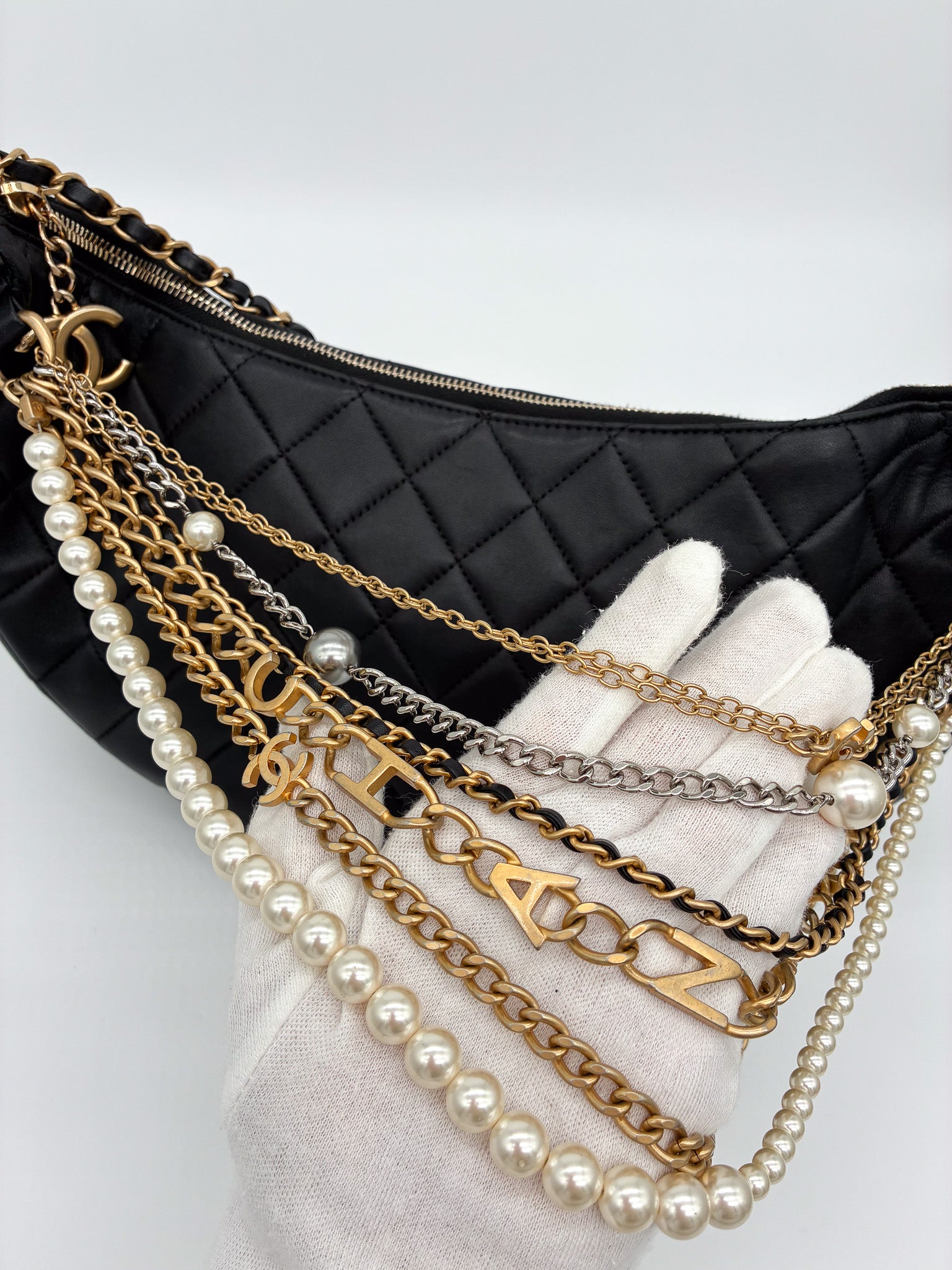 CHANEL Black Quilted Lambskin Leather Paris-New York All About Chains Hobo Bag