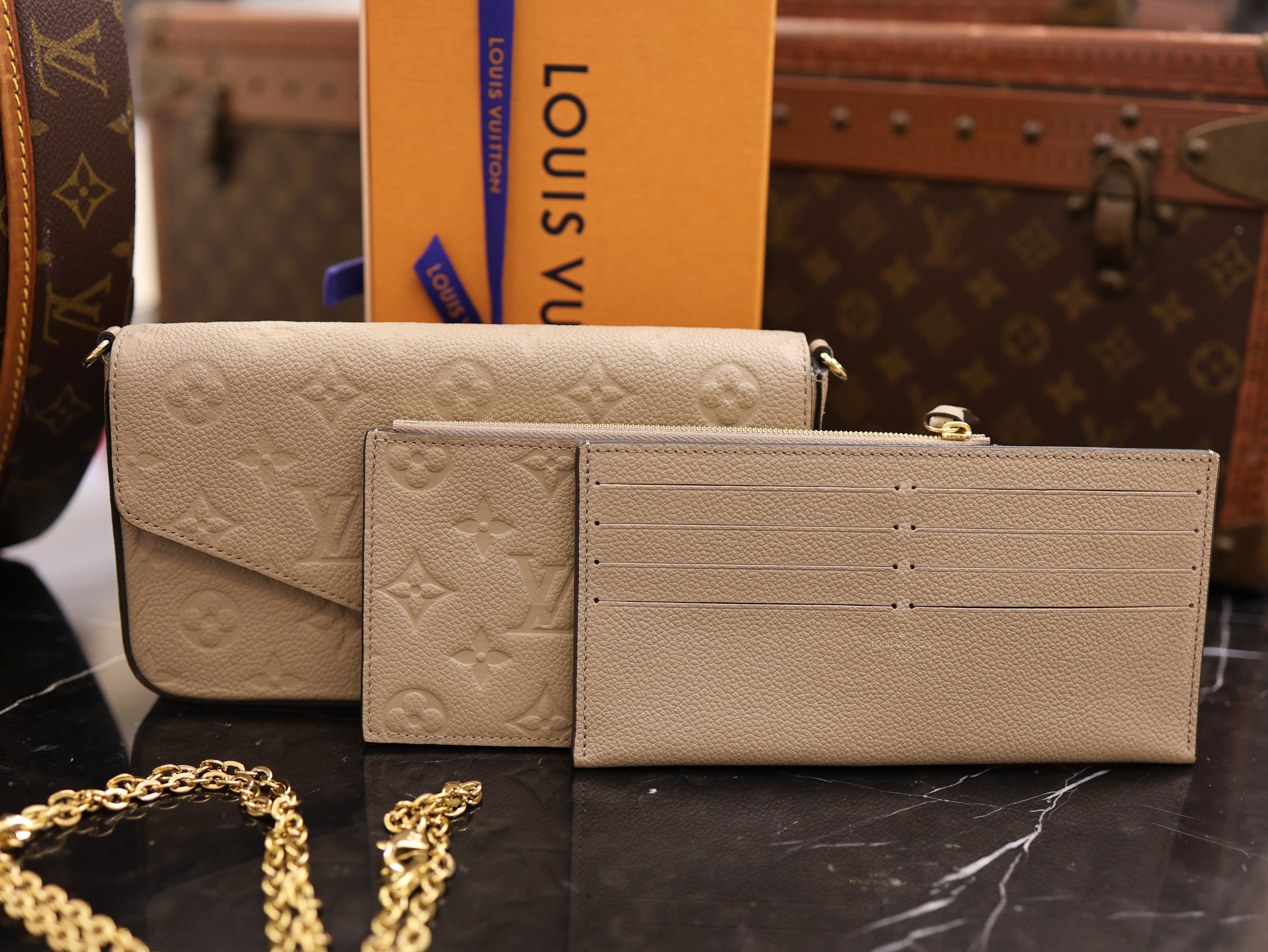 Louis Vuitton Empreinte Pochette Felicie Chain Wallet