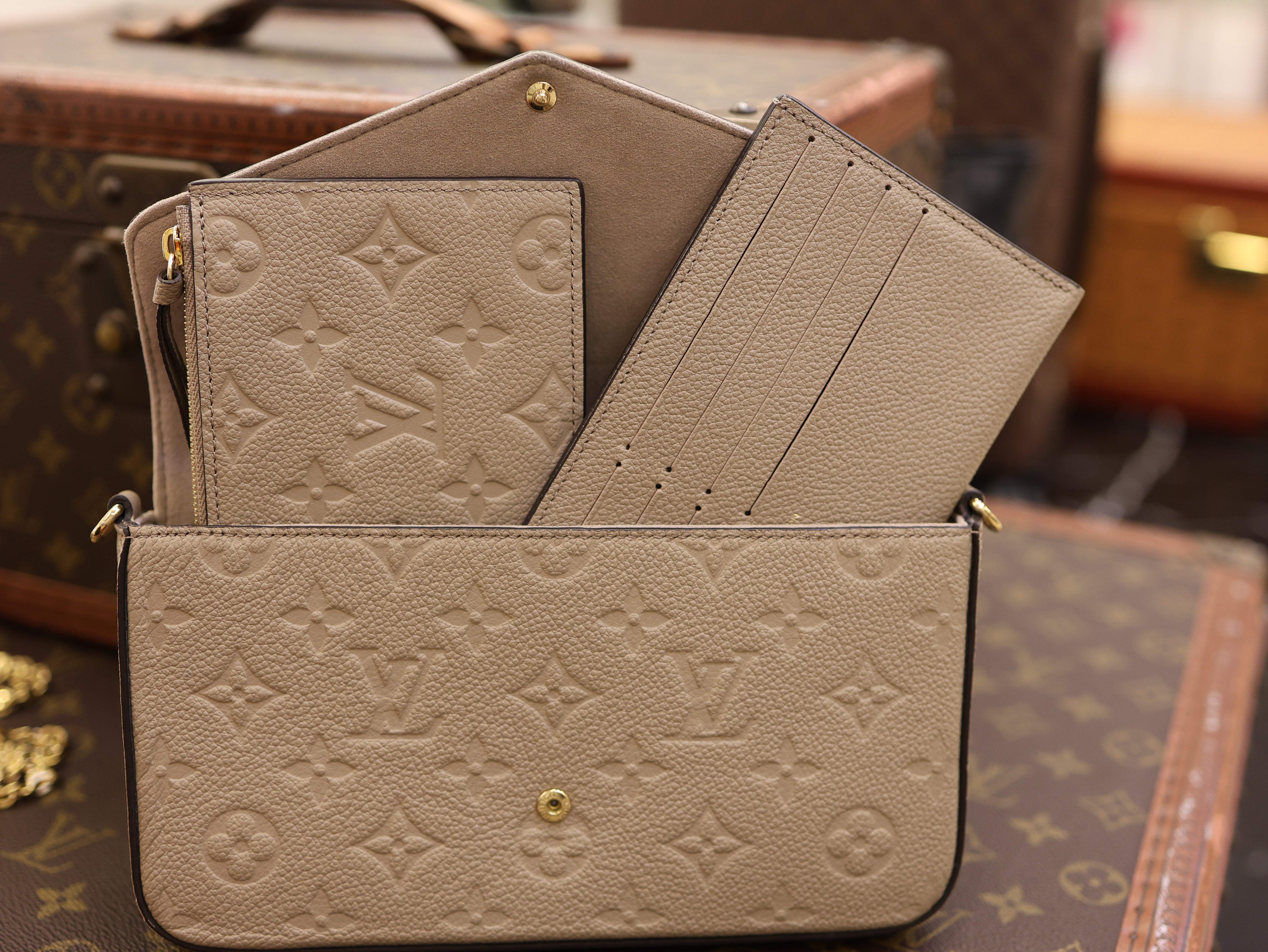 Louis Vuitton Empreinte Pochette Felicie Chain Wallet