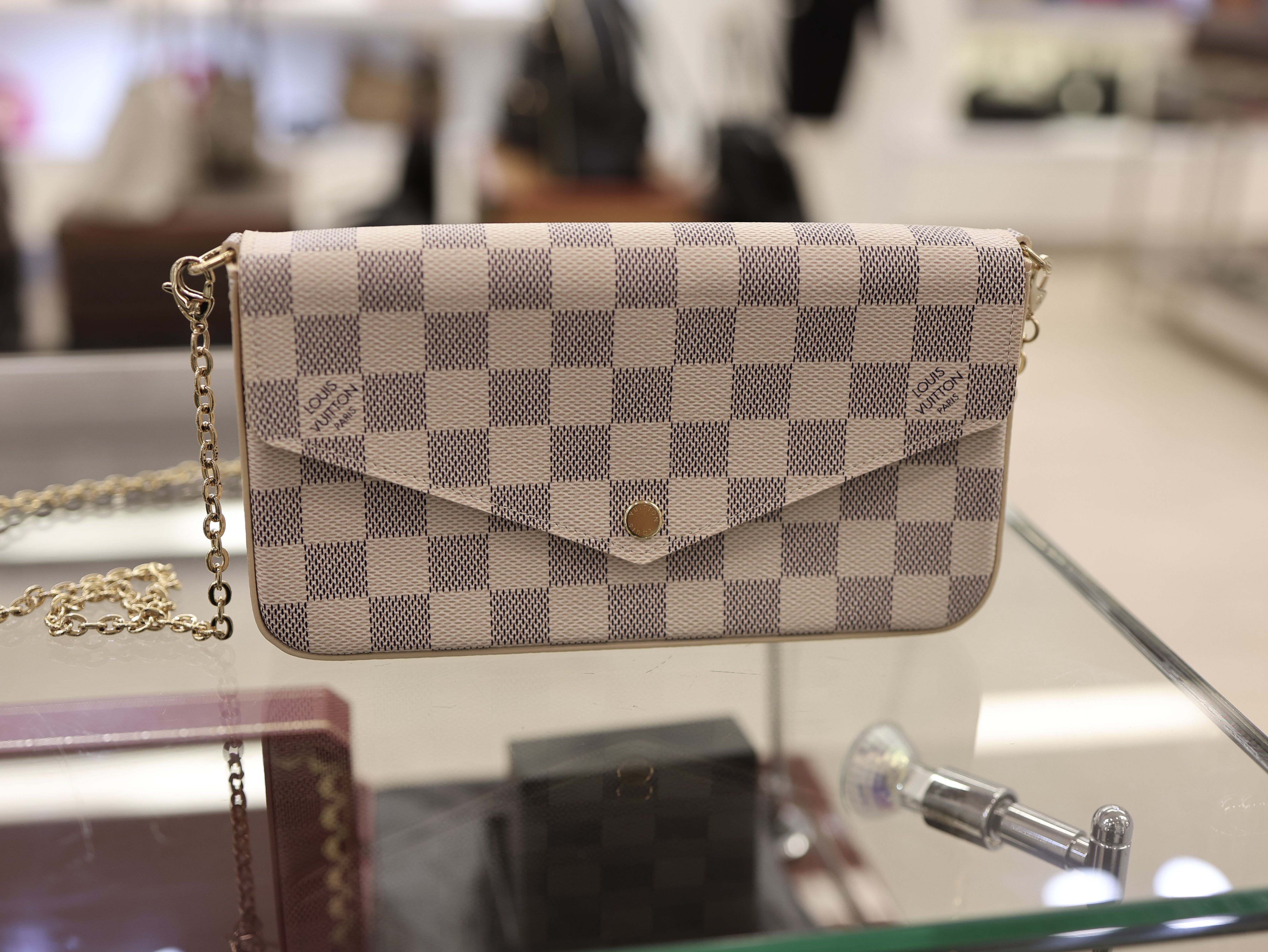 Louis Vuitton Damier Azur Pochette Felicie Chain Wallet Rose Ballerine