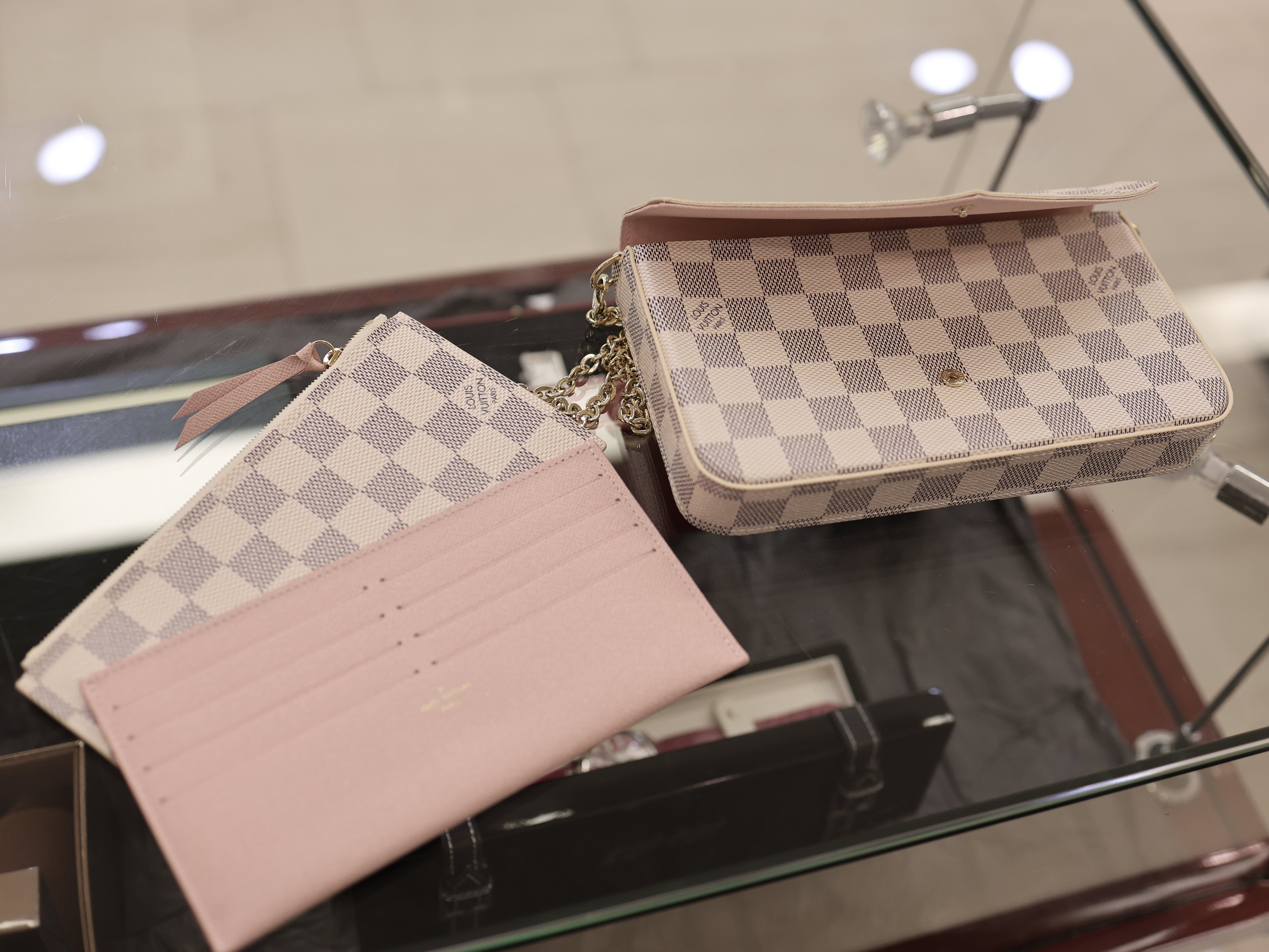 Louis Vuitton Damier Azur Pochette Felicie Chain Wallet Rose Ballerine