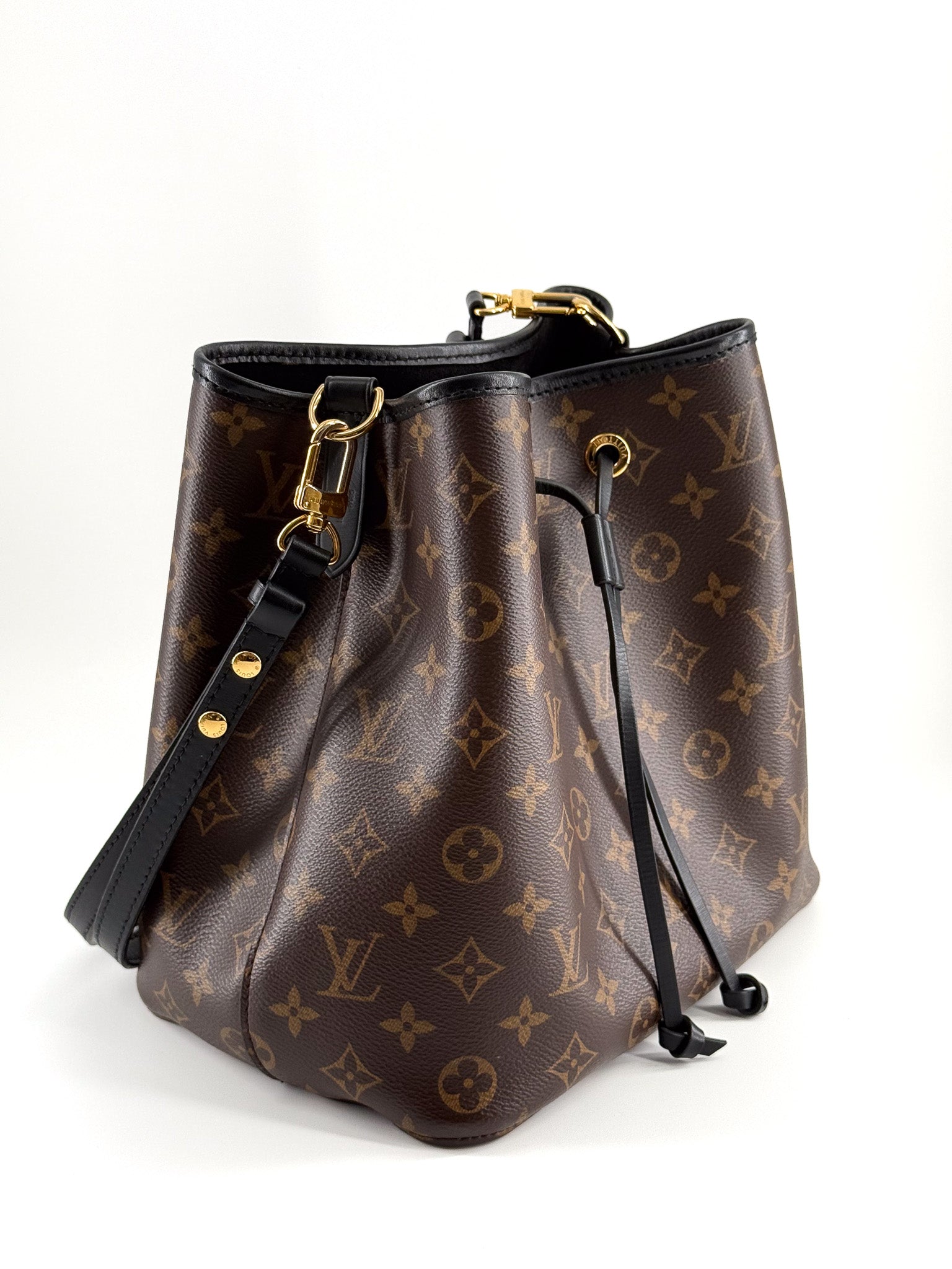 Louis Vuitton Monogram Neonoe MM Black