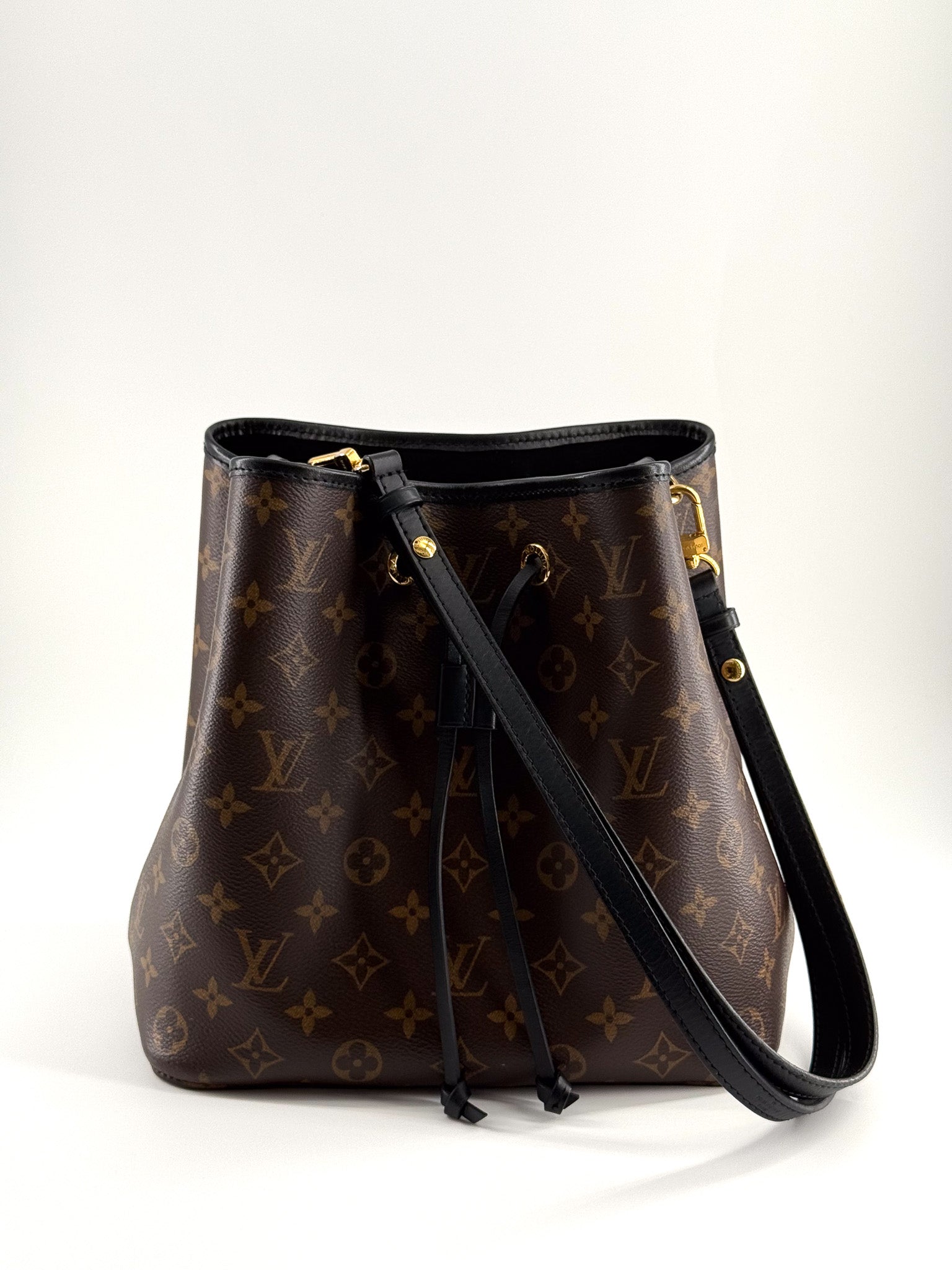 Louis Vuitton Monogram Neonoe MM Black