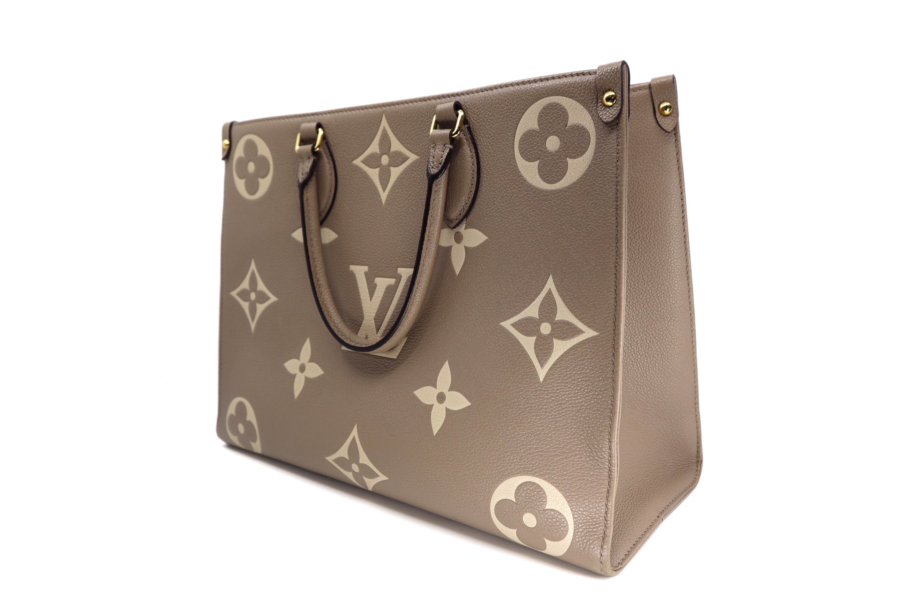 Louis Vuitton OnTheGo Giant Monogram Empreinte MM Tourterelle Creme