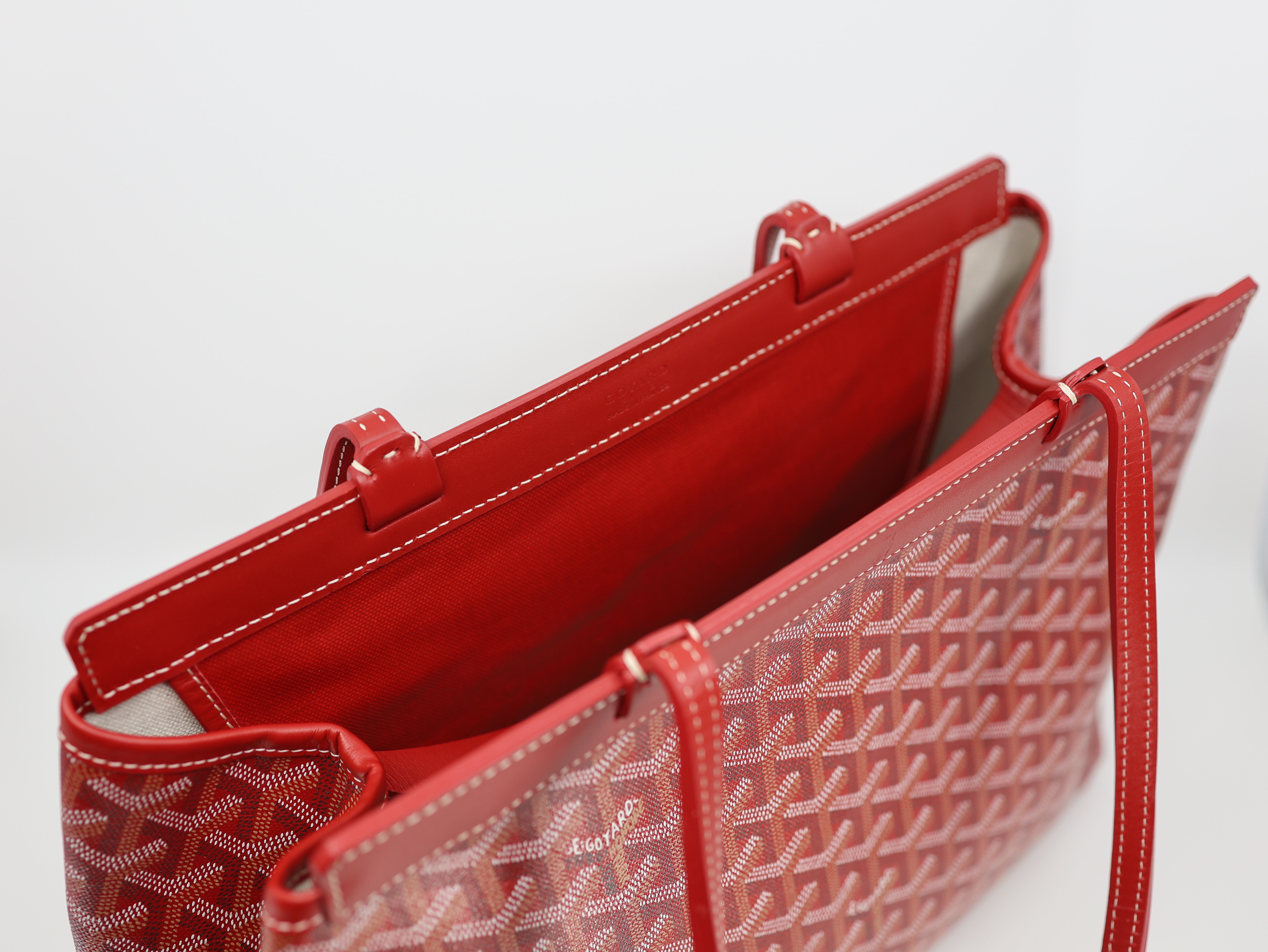 Goyard Goyardine Bellechasse PM Red