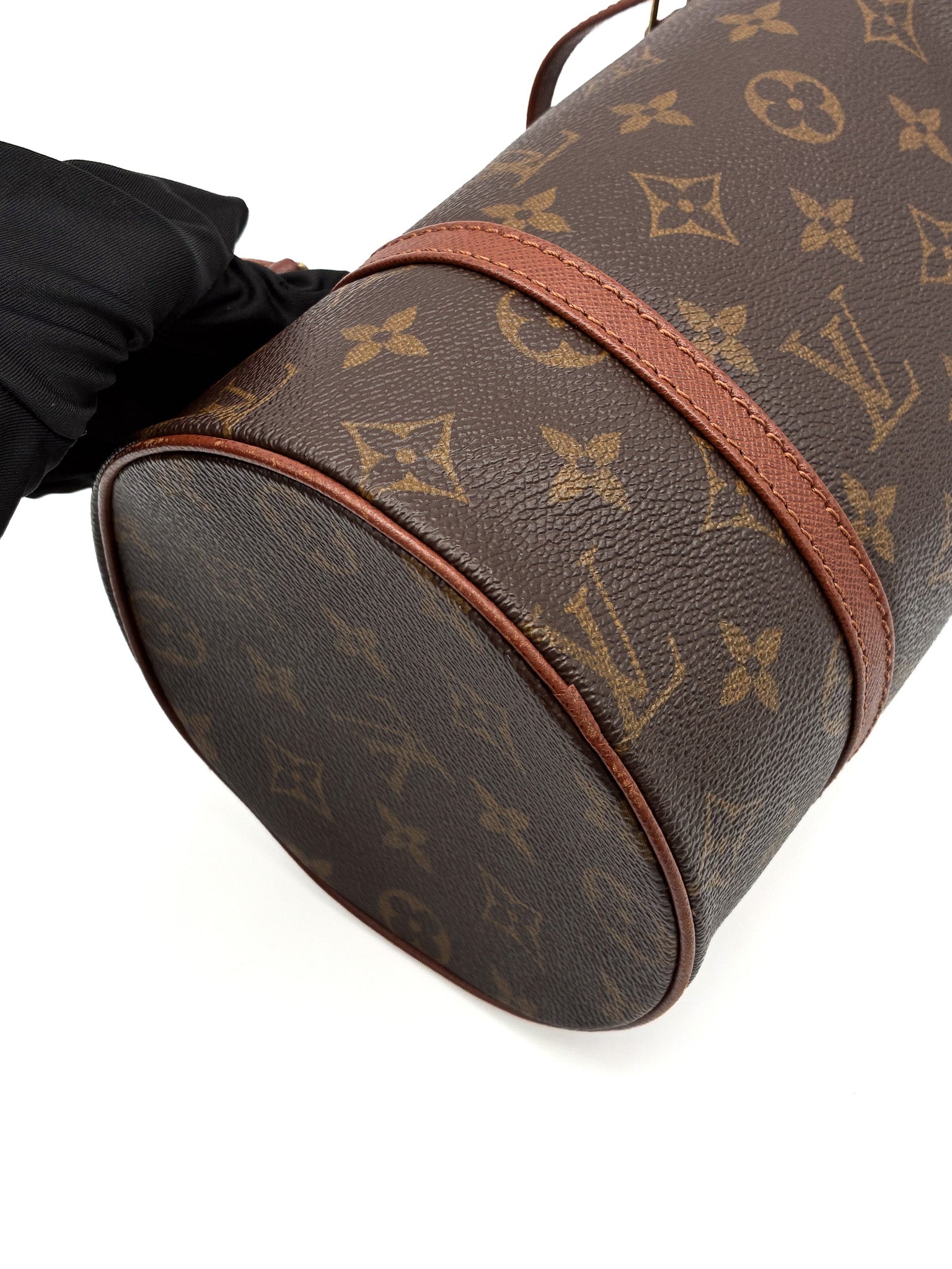 Louis Vuitton Monogram Papillon 26 Handbag Vintage