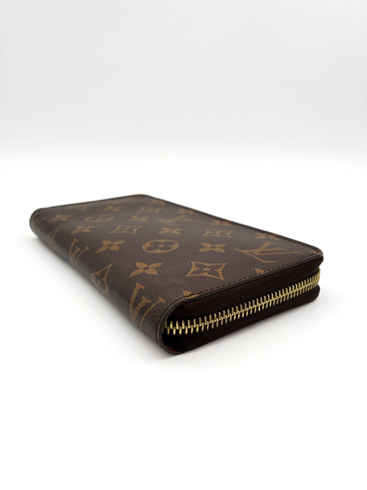 Louis Vuitton Zippy long Wallet in Monogram