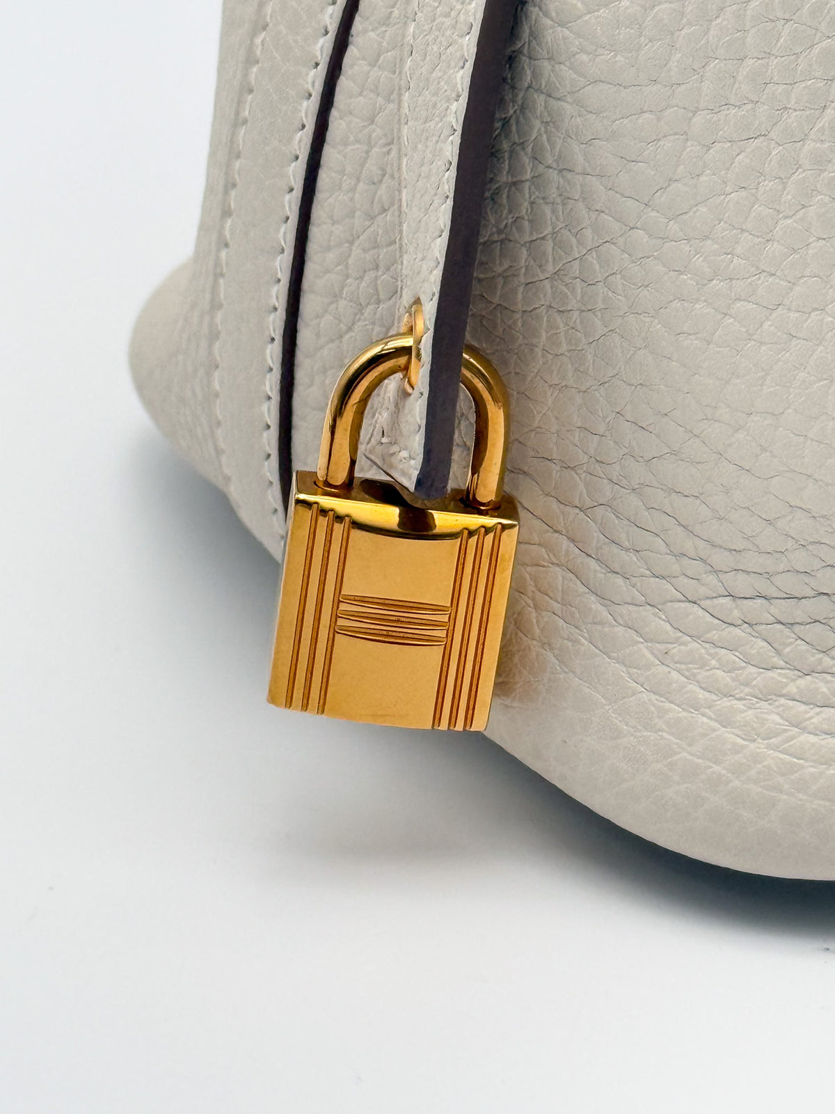Hermes Picotin Clemence Lock 18 in light craie