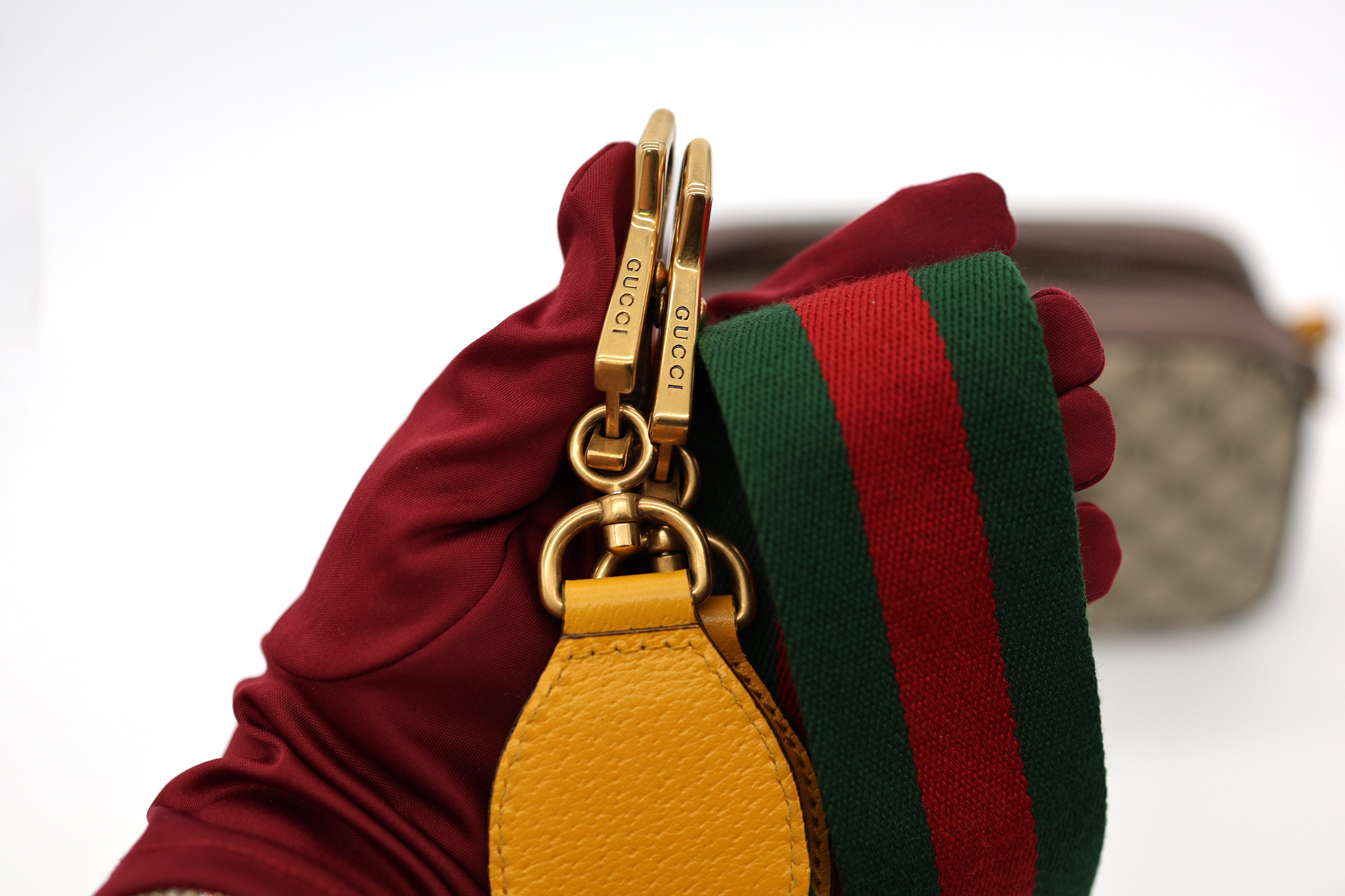 Gucci GG Supreme Monogram Web Neo Vintage Shoulder Camera Bag