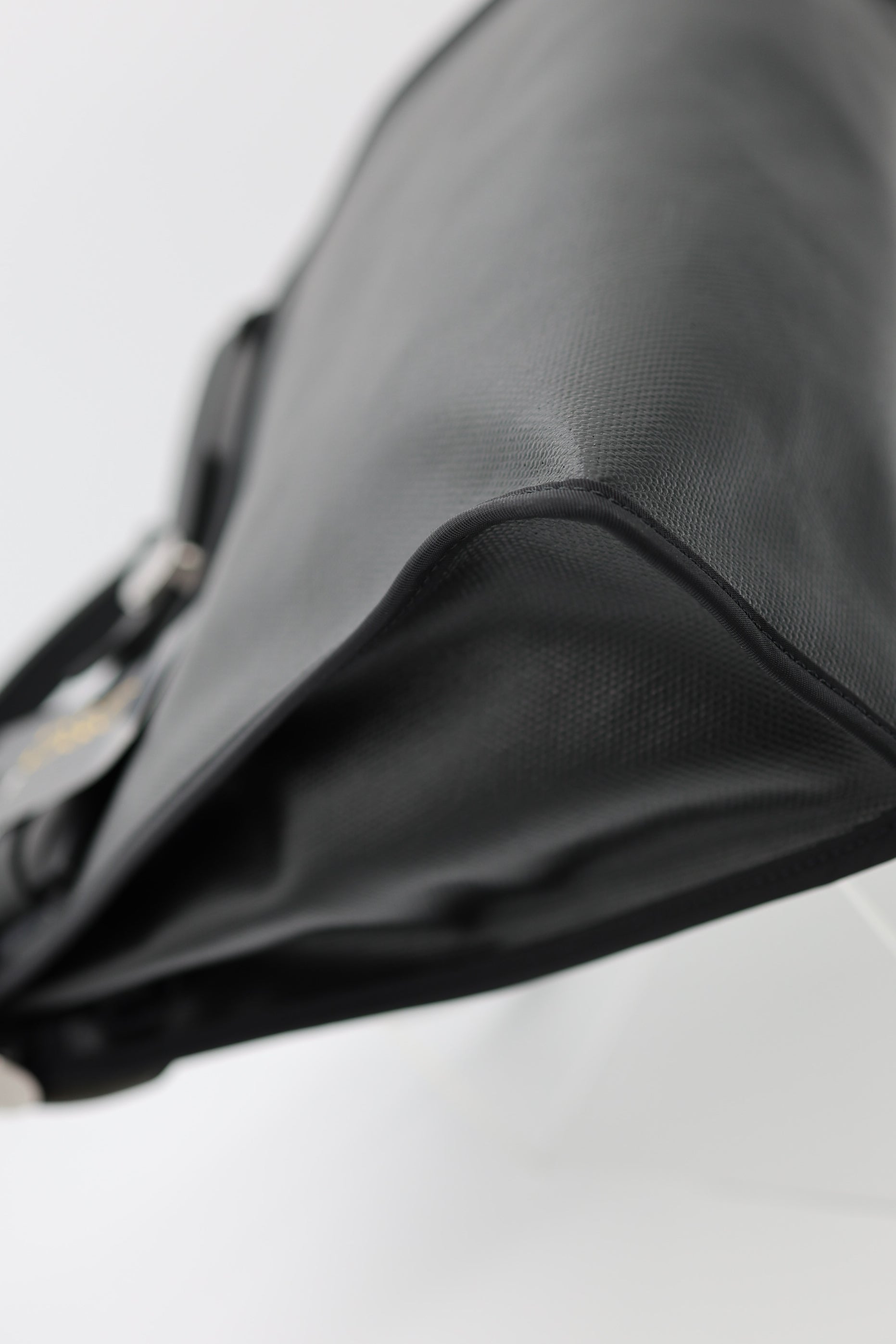 Hermes Toile H Berline Vache Hunter Herbag Zip PM 31 Black Ecru
