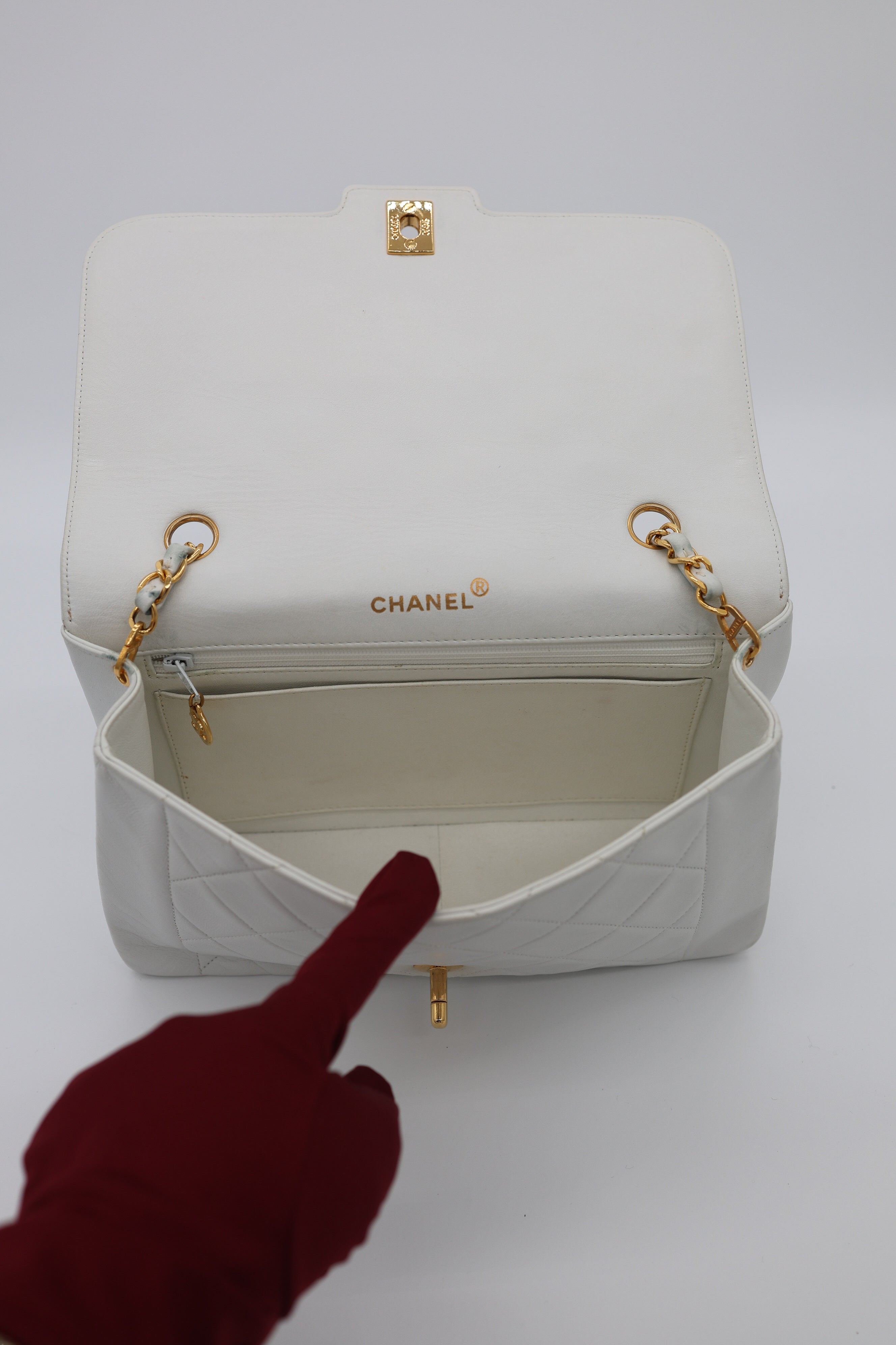 Chanel Diana Flap Chain 24k Shoulder White