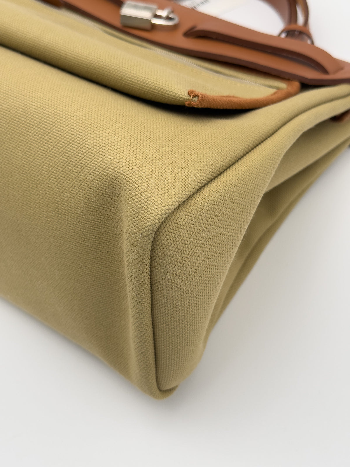 Hermes Herbag Zip Military Toile Vache Hunter