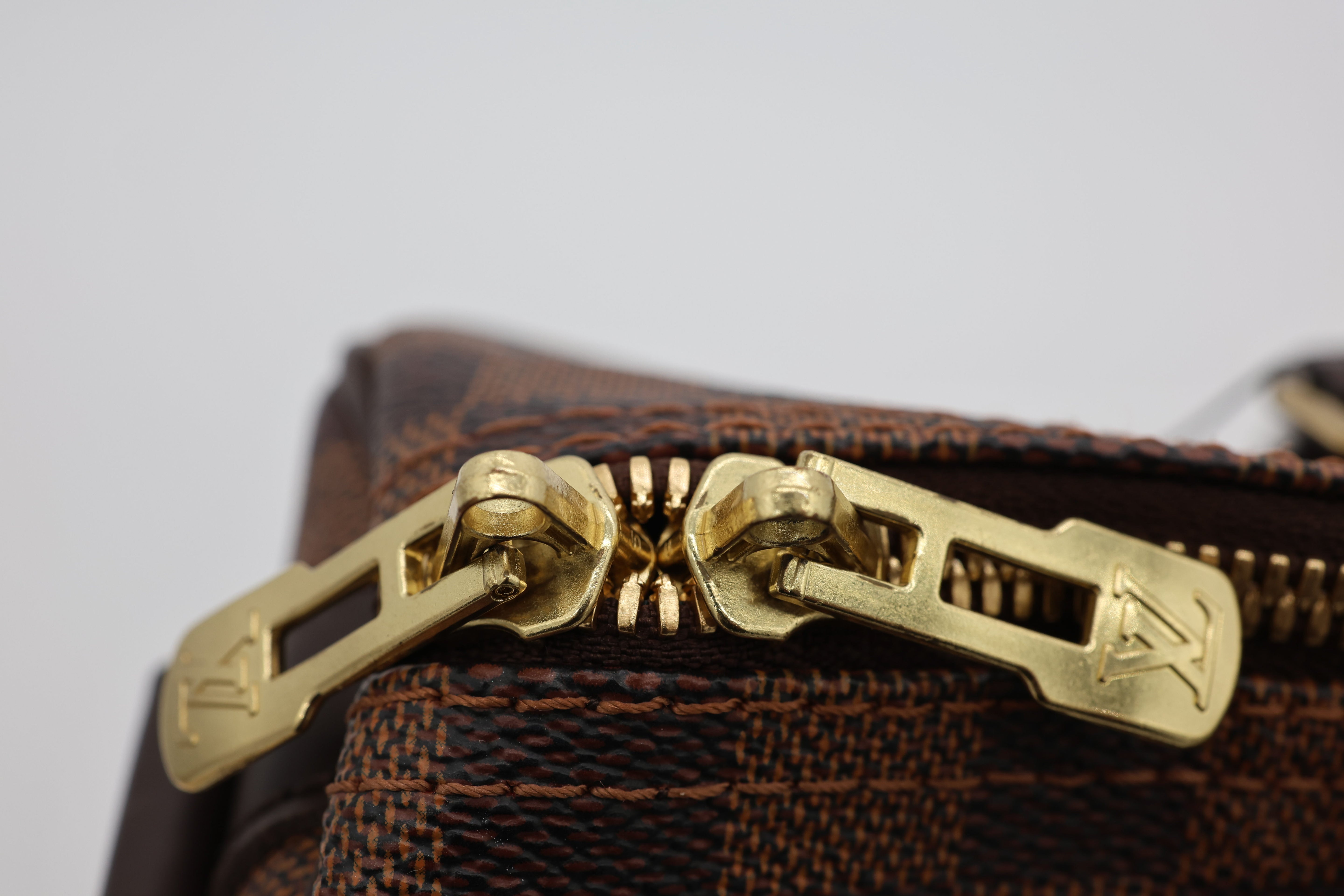 Louis Vuitton Damier Ebene Speedy Bandouliere 30