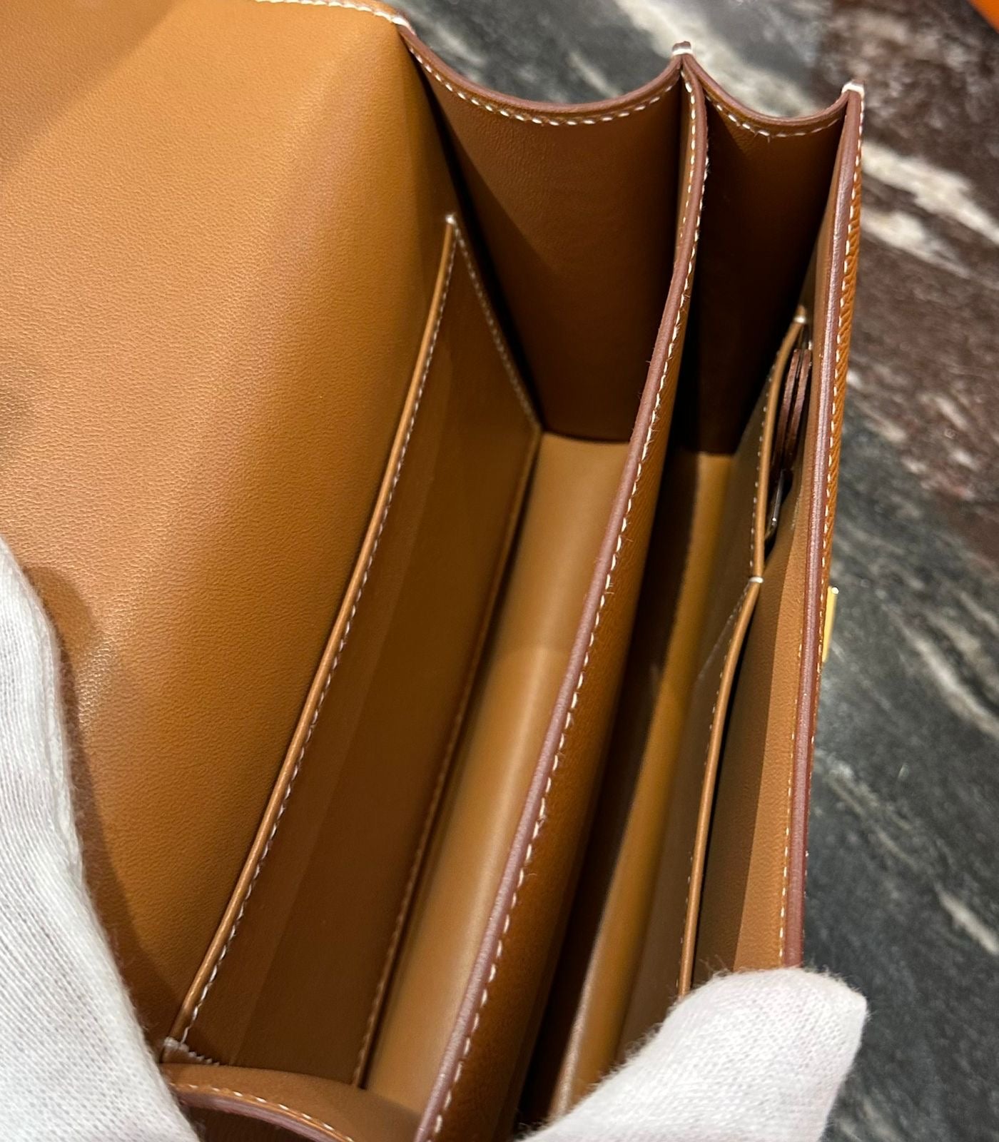 Hermes  Epsom Constance 18 Gold