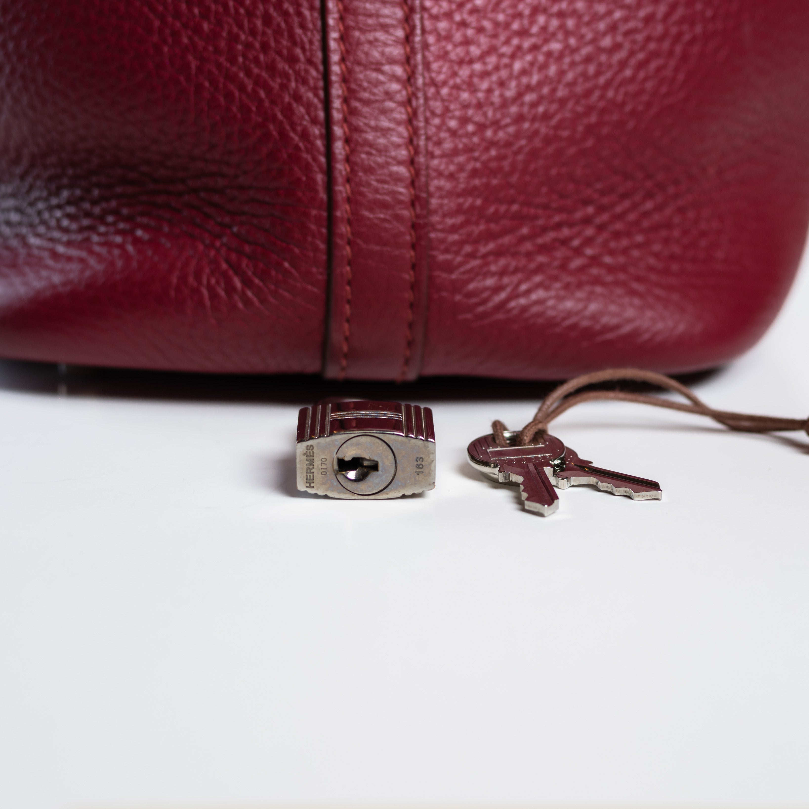 Hermes Picotin 18cm Taurillon Clemence Rouge Grenat