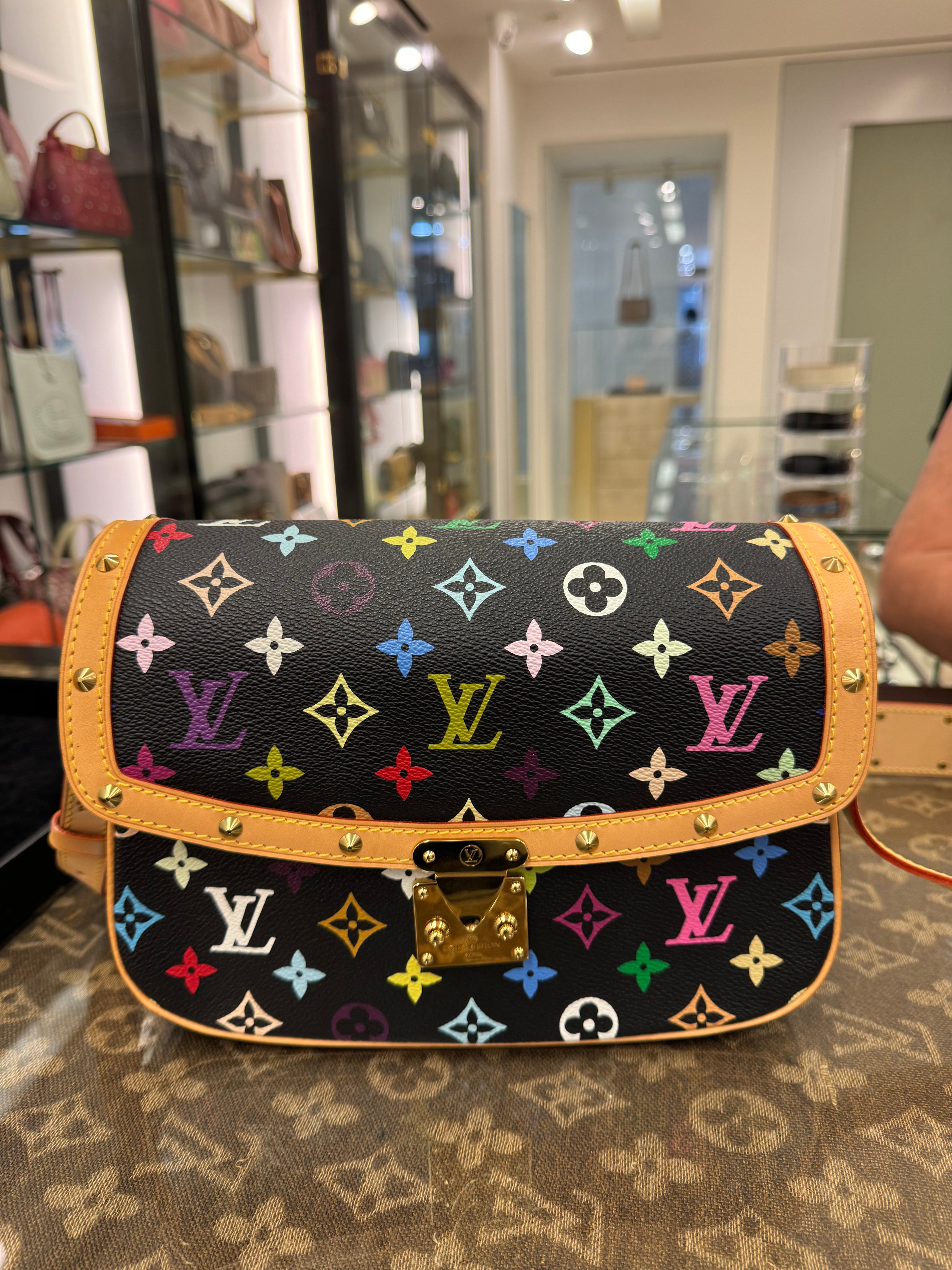 Louis Vuitton Monogram Multicolor Sologne Black