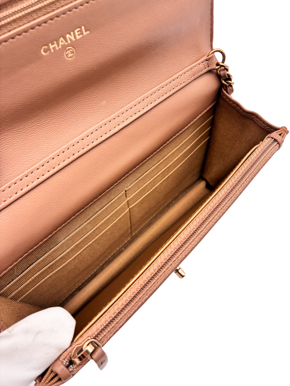 Chanel WOC Beige Pearl Crush Lambskin GHW