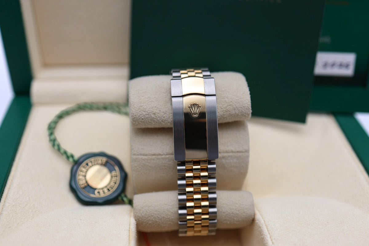Rolex Datejust Two-Toned YellowGold fluted bezel 36mm jubilee bracelet