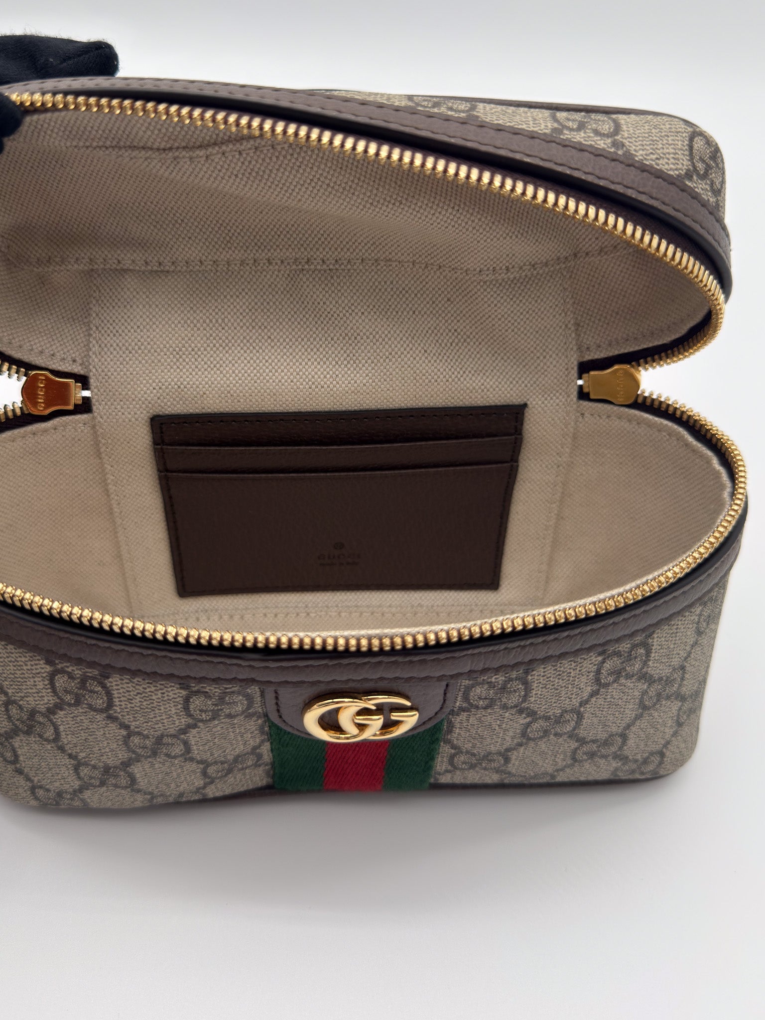 Gucci Ophidia small vanity bag