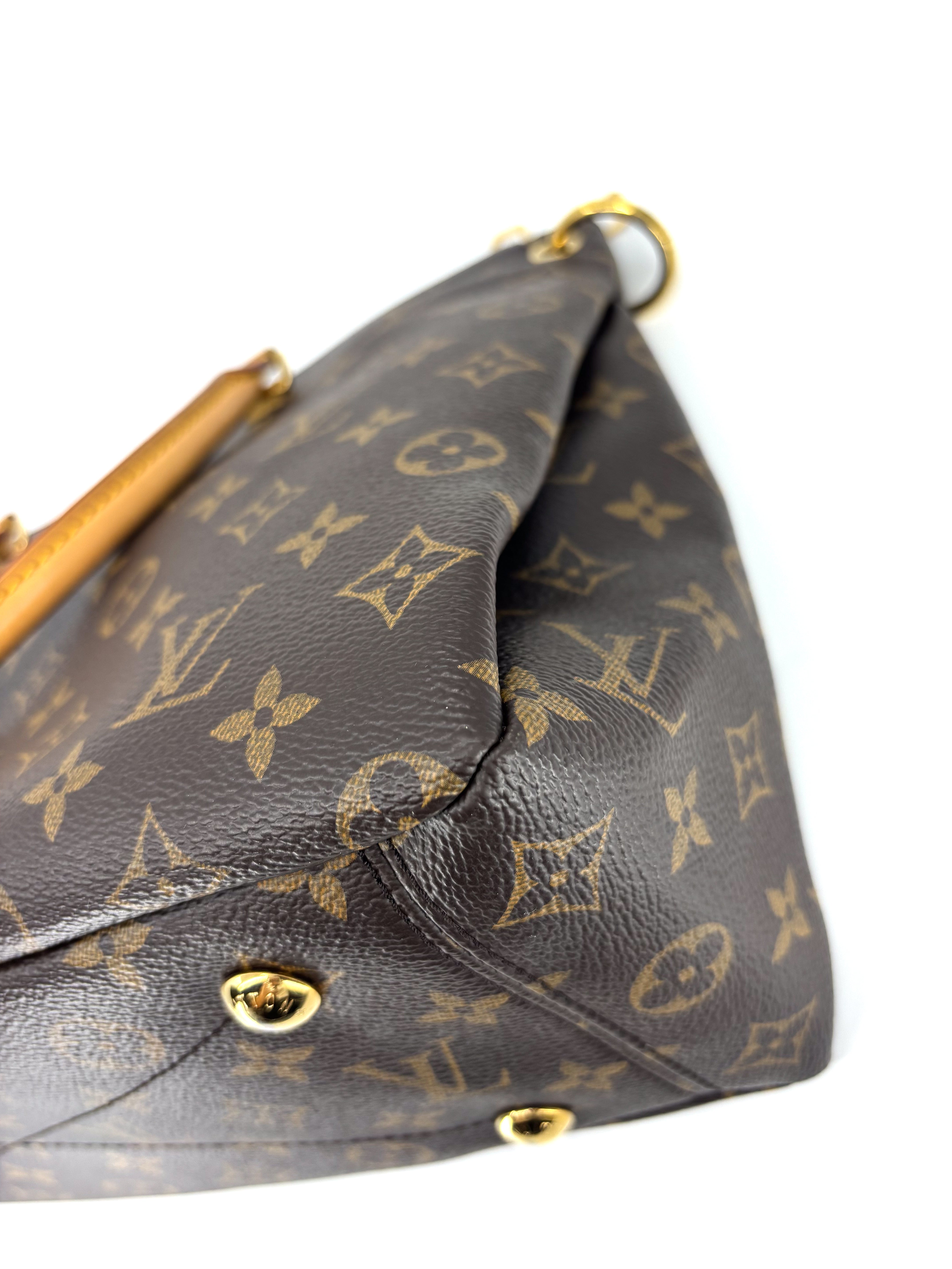 Louis Vuitton Pallas Tote Bag in Aurore Monogram Canvas