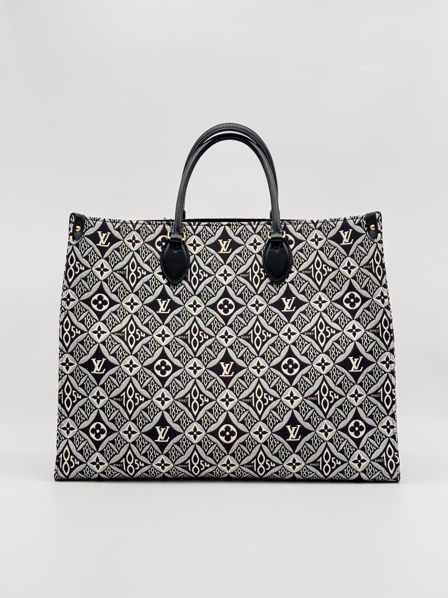 Louis Vuitton Since 1854 Onthego GM Grey