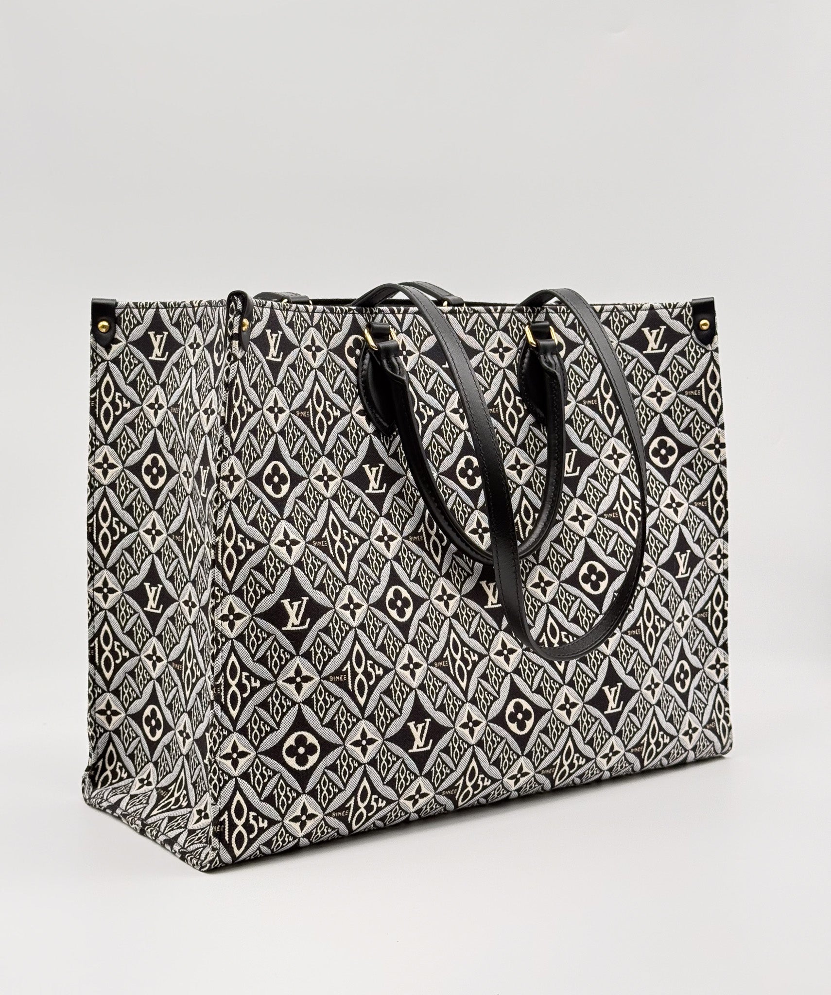Louis Vuitton Since 1854 Onthego GM Grey