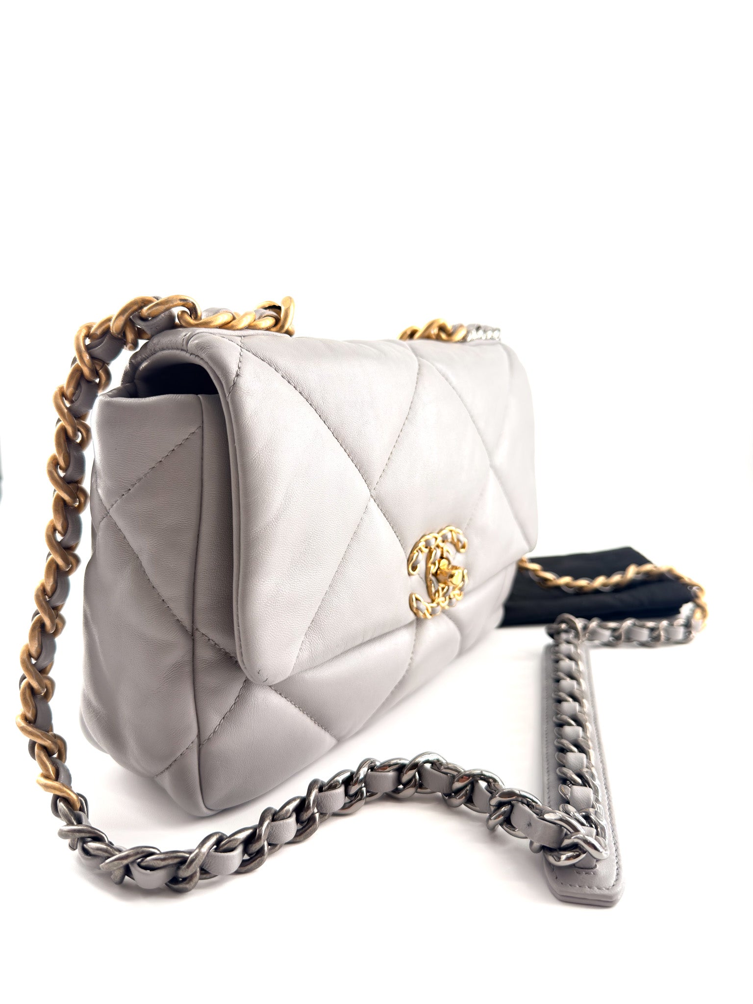 Chanel 19 Flap Small 21B Grey Lambskin