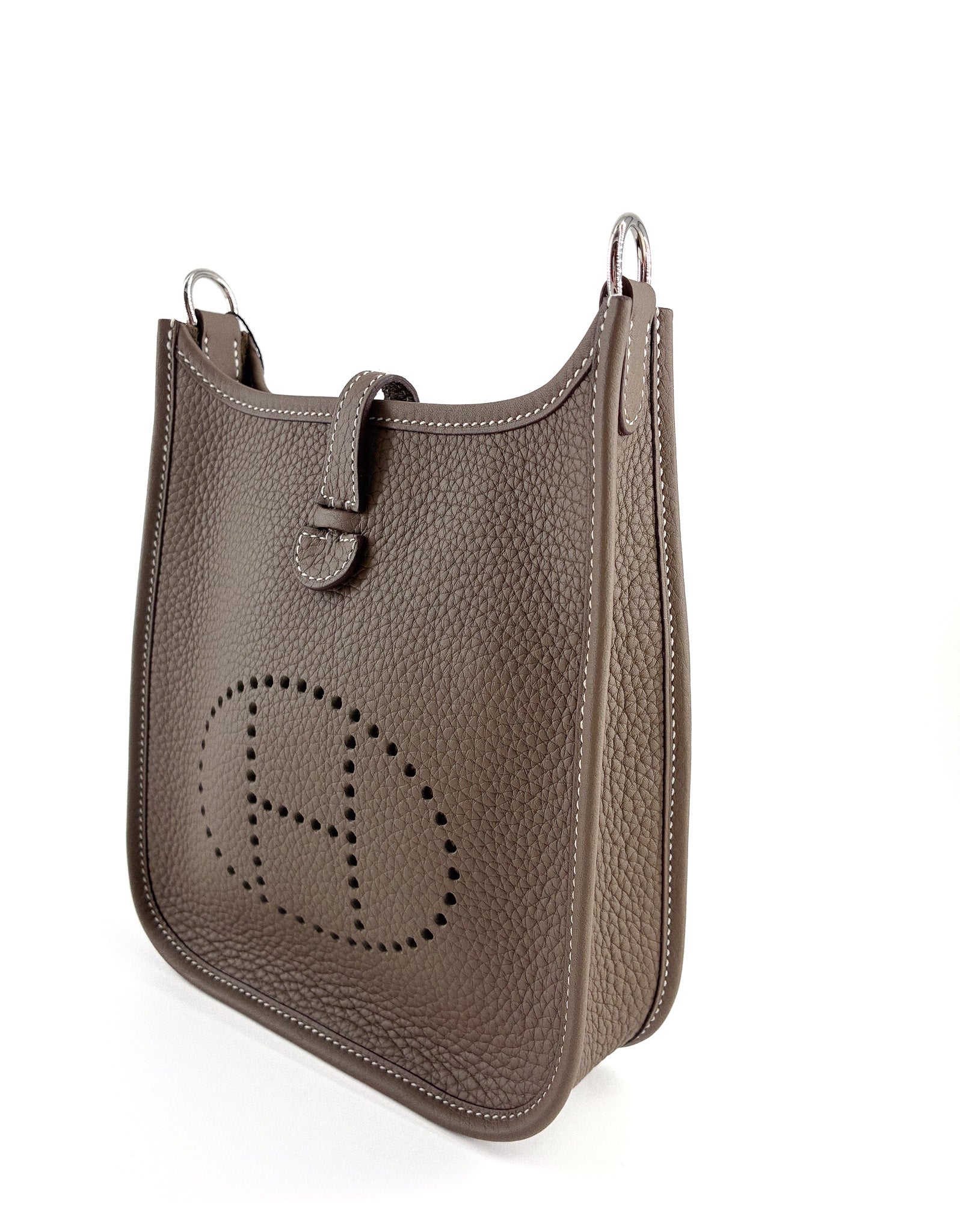 Hermes Evelyne TPM 16 Bag in Etoupe Clemence Leather