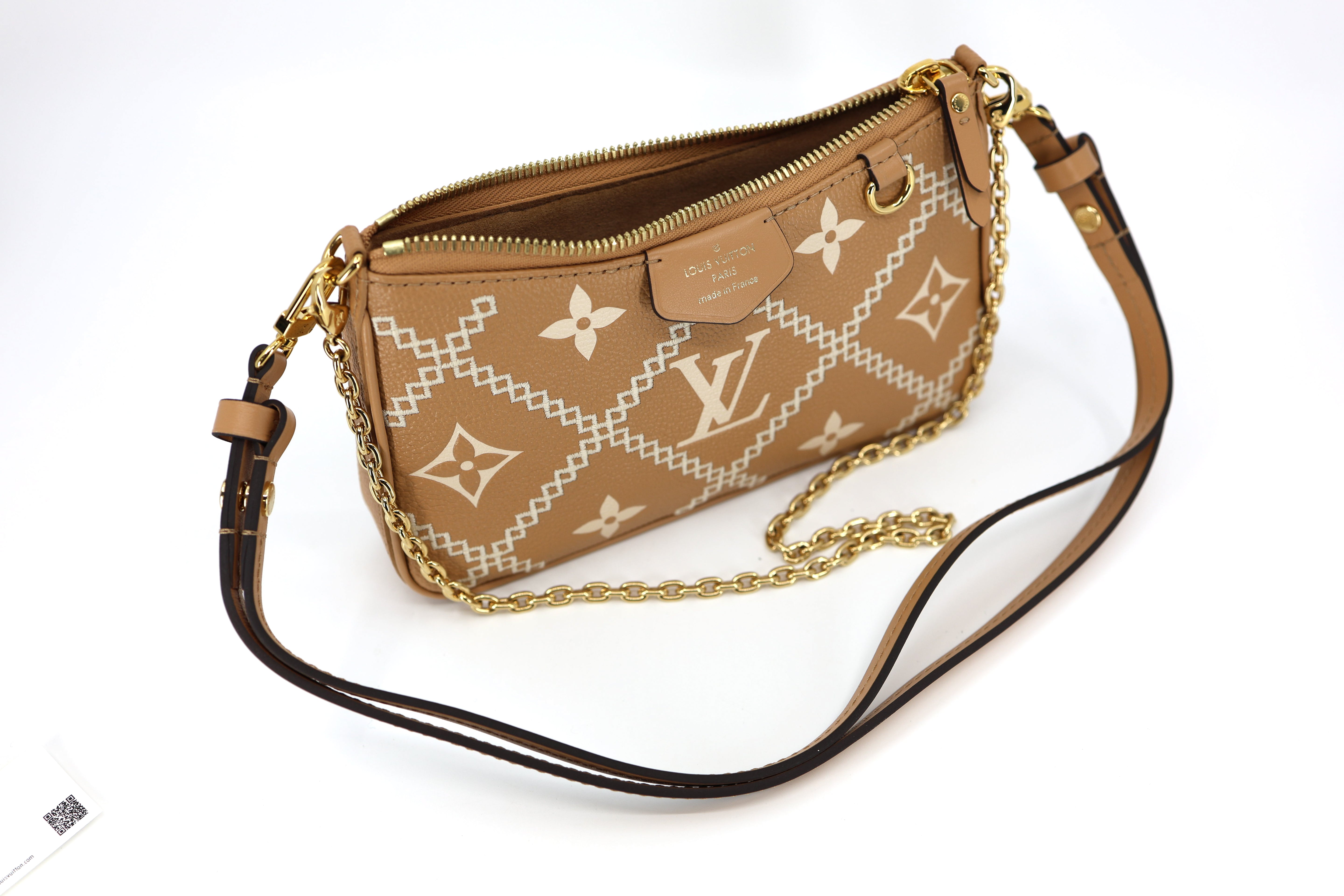 Louis Vuitton Easy Pouch On Strap Arizona