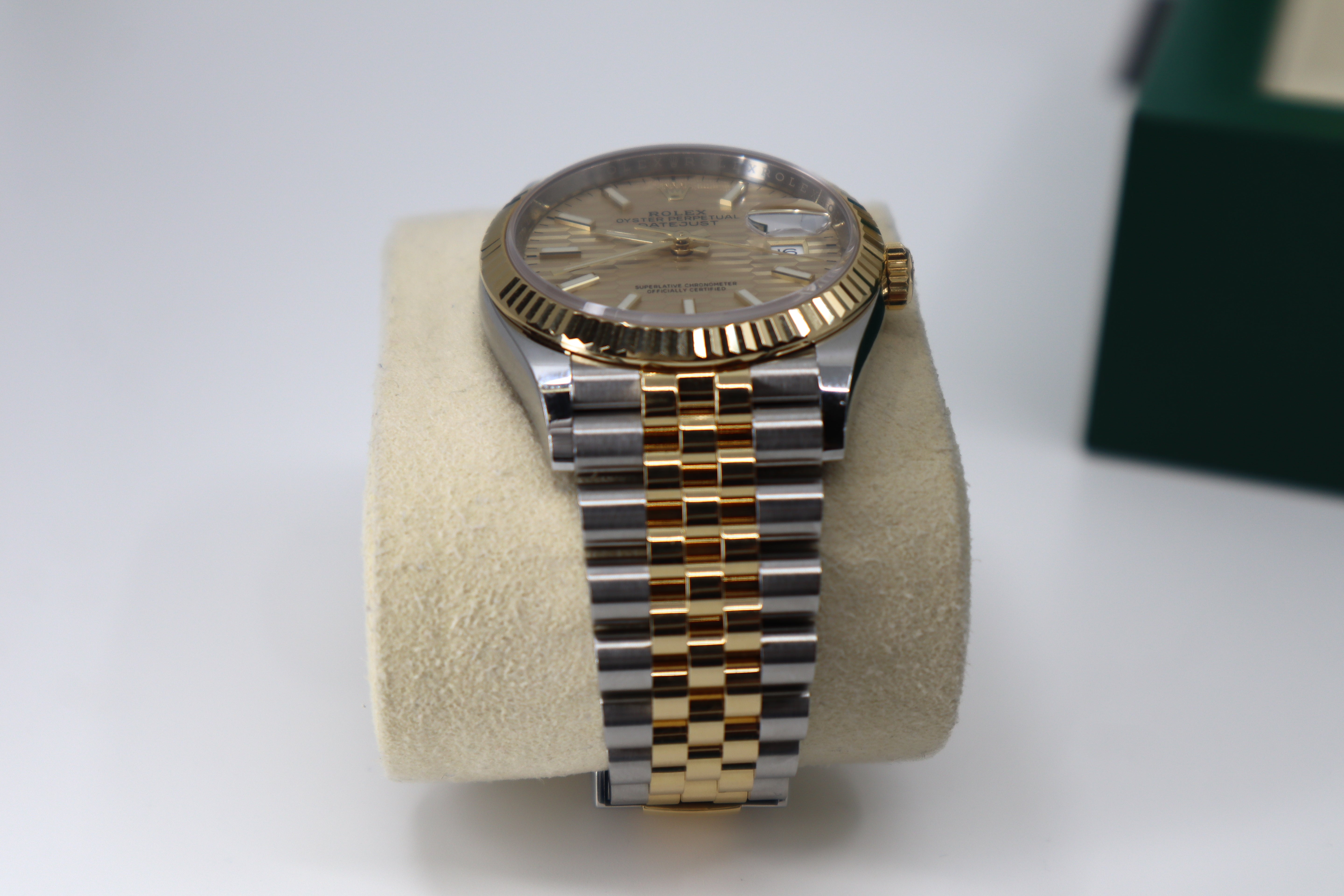 Rolex Datejust 36 Yellow Gold/Steel Golden Fluted Motif Dial Fluted Bezel Jubilee Bracelet 126233