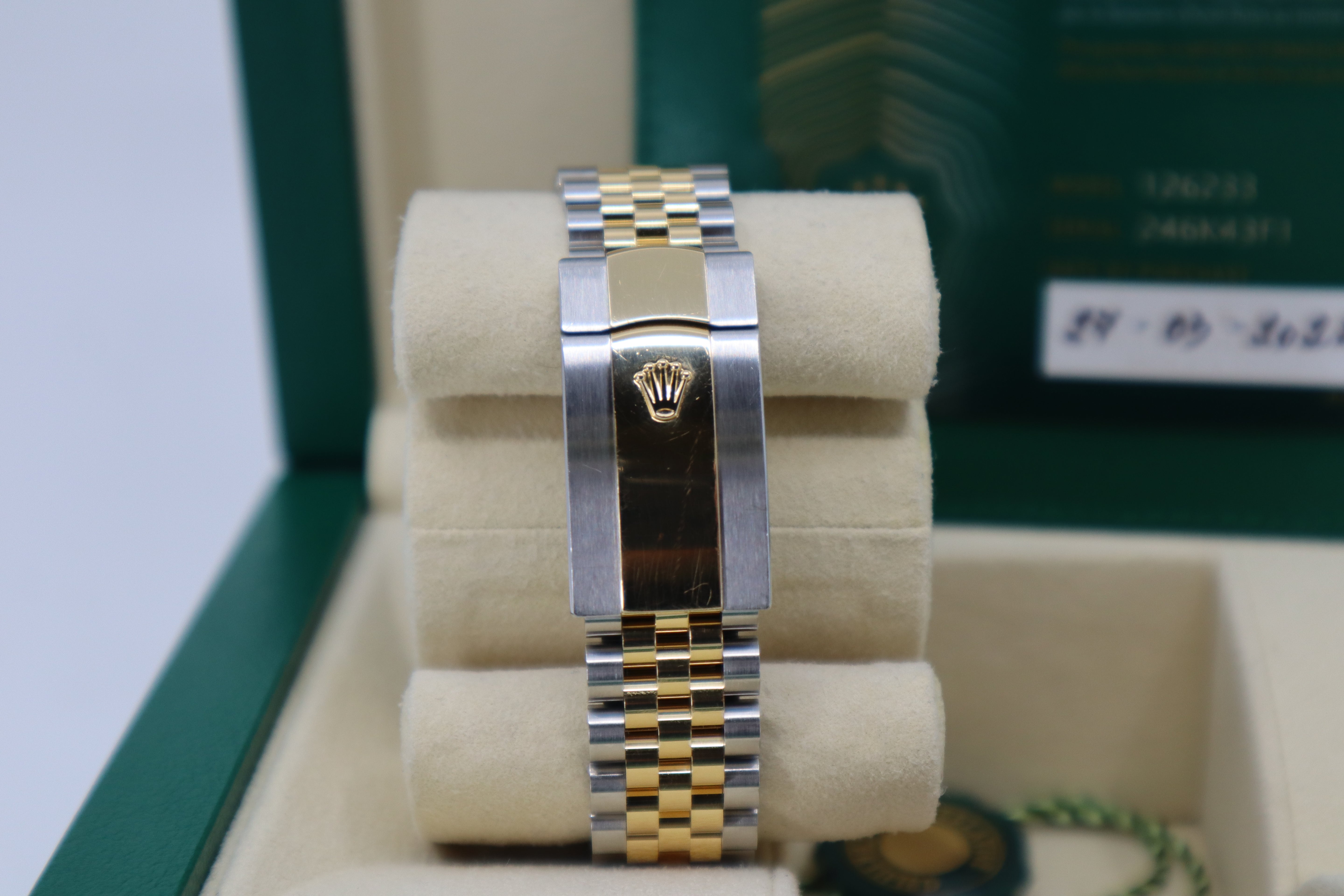 Rolex Datejust 36 Yellow Gold/Steel Golden Fluted Motif Dial Fluted Bezel Jubilee Bracelet 126233