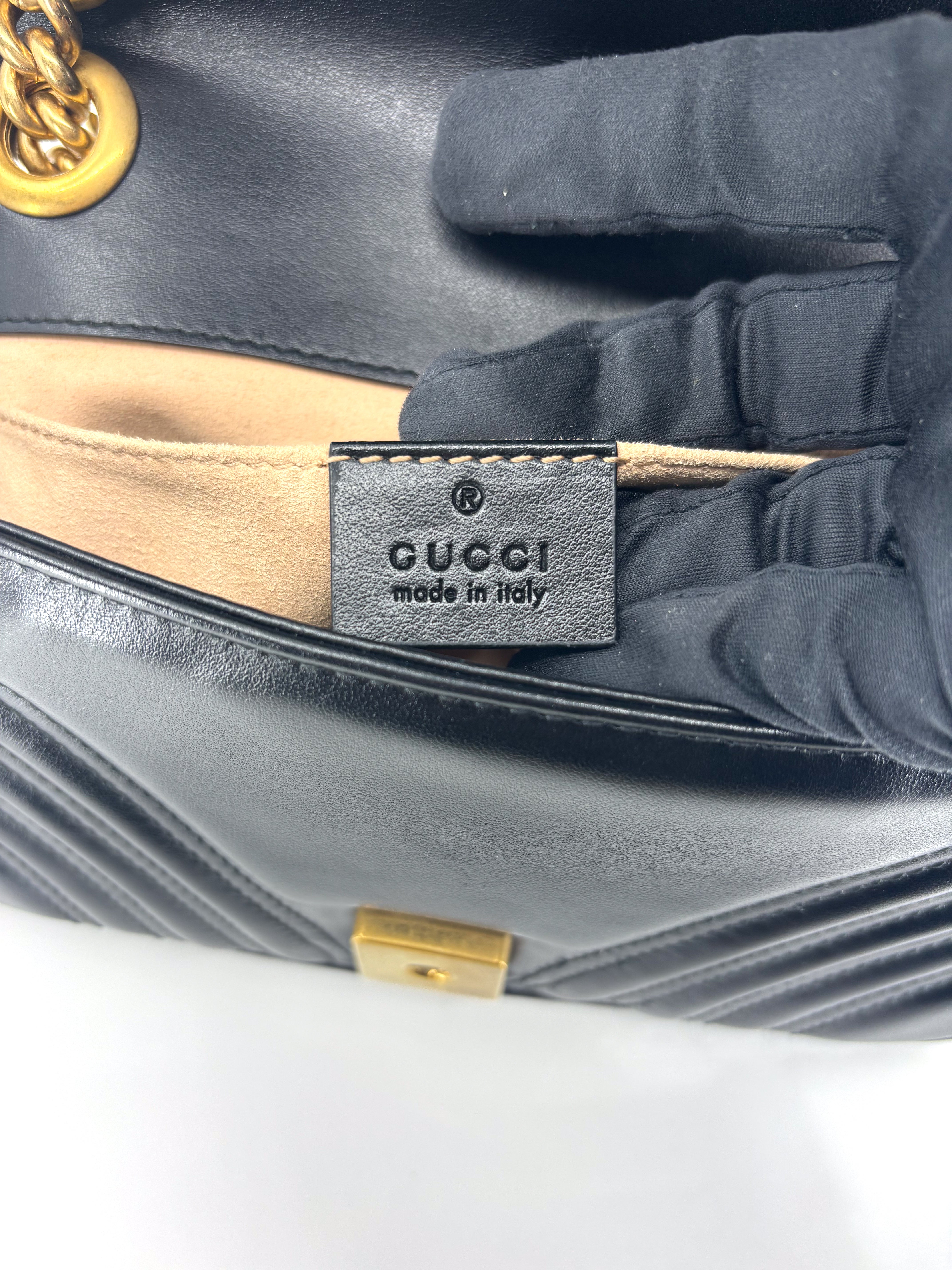 Gucci GG Marmont Mini Shoulder Bag Black Chevron Leather