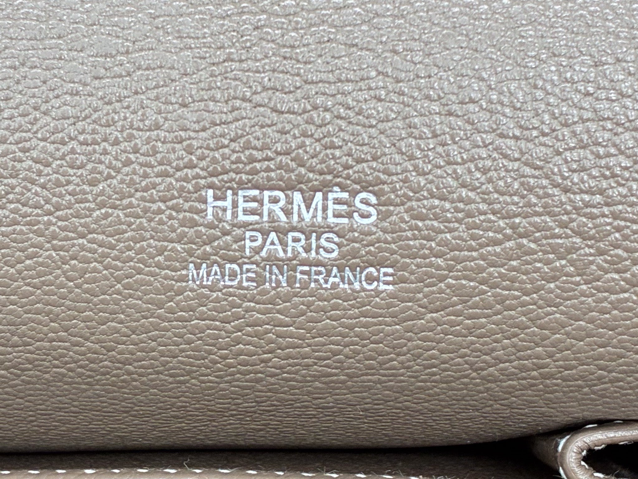 Hermes Taurillon Clemence Jypsiere 28 Etoupe