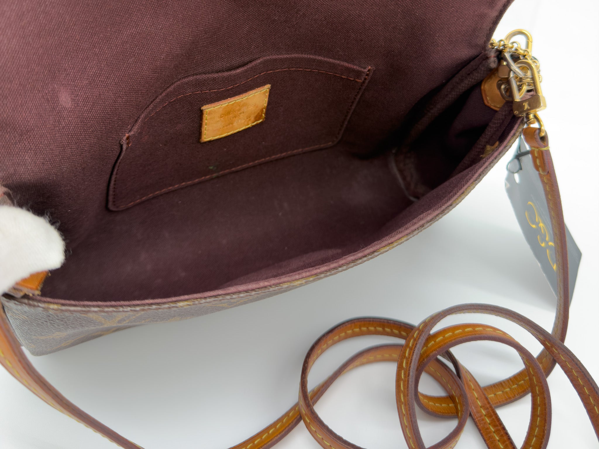 LOUIS VUITTON Monogram Favorite MM