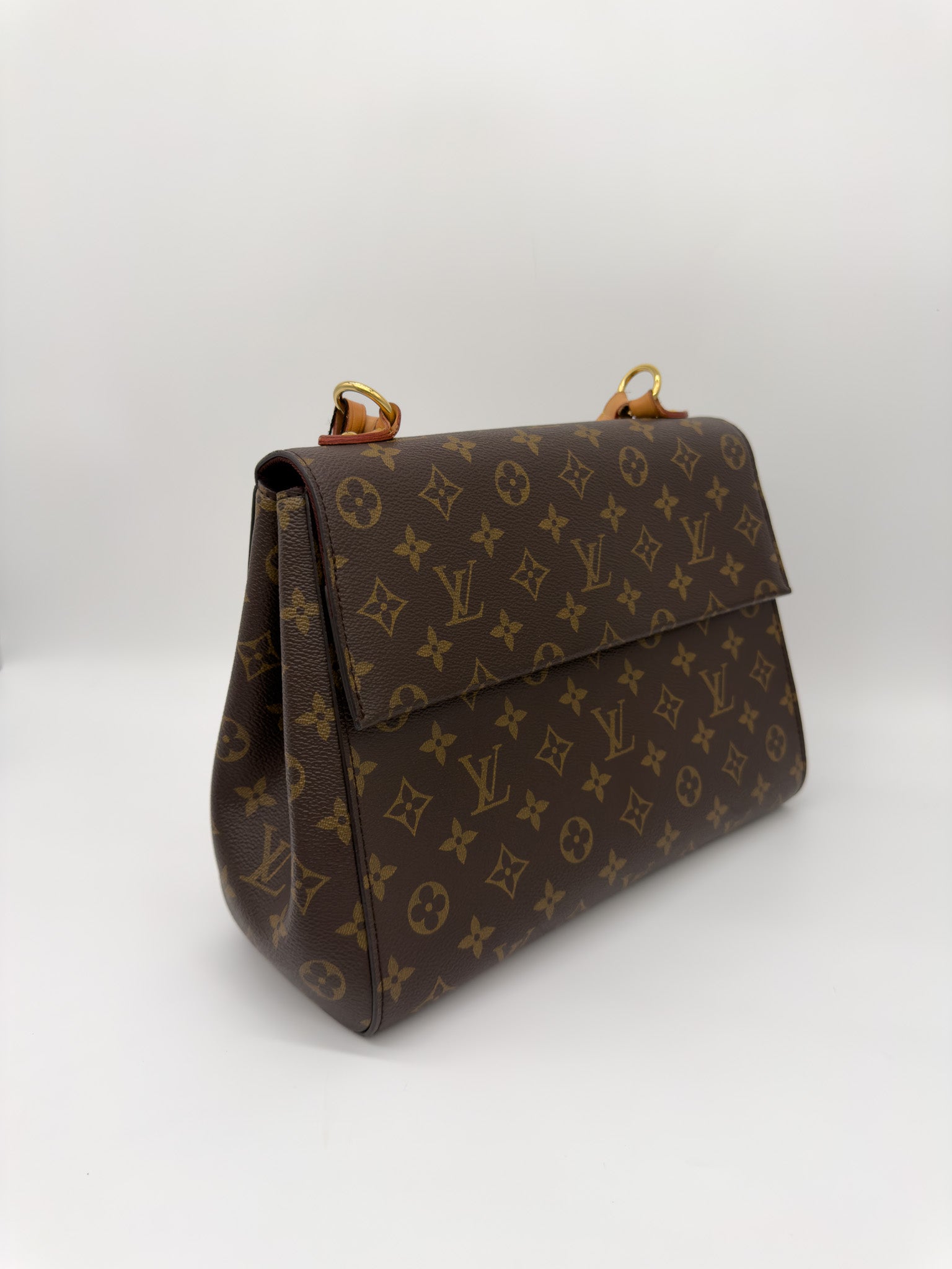 Louis Vuitton Monogram Cluny MM Bordeaux Navy