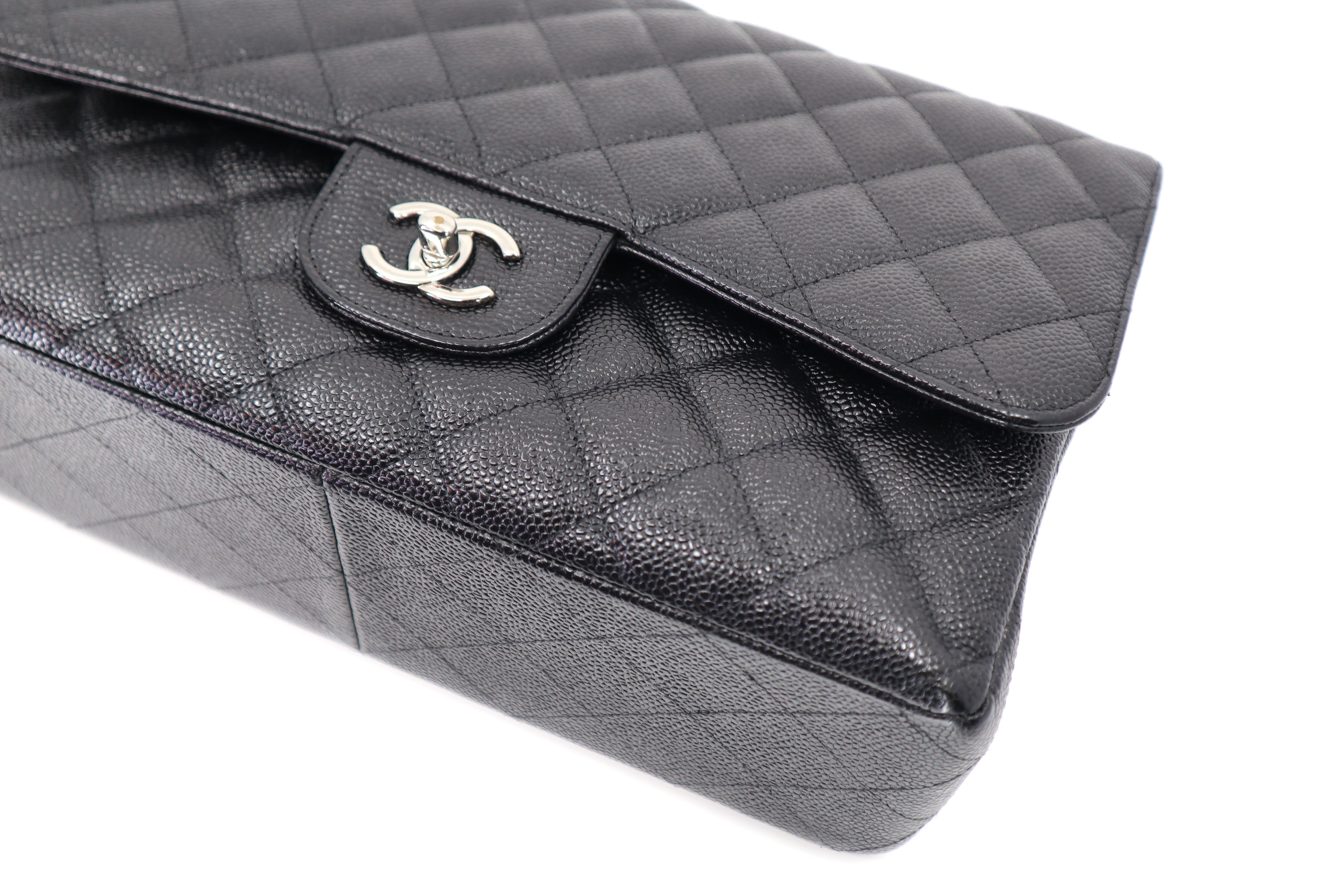 Chanel Classic Jumbo Double Flap Caviar in Silver hardware