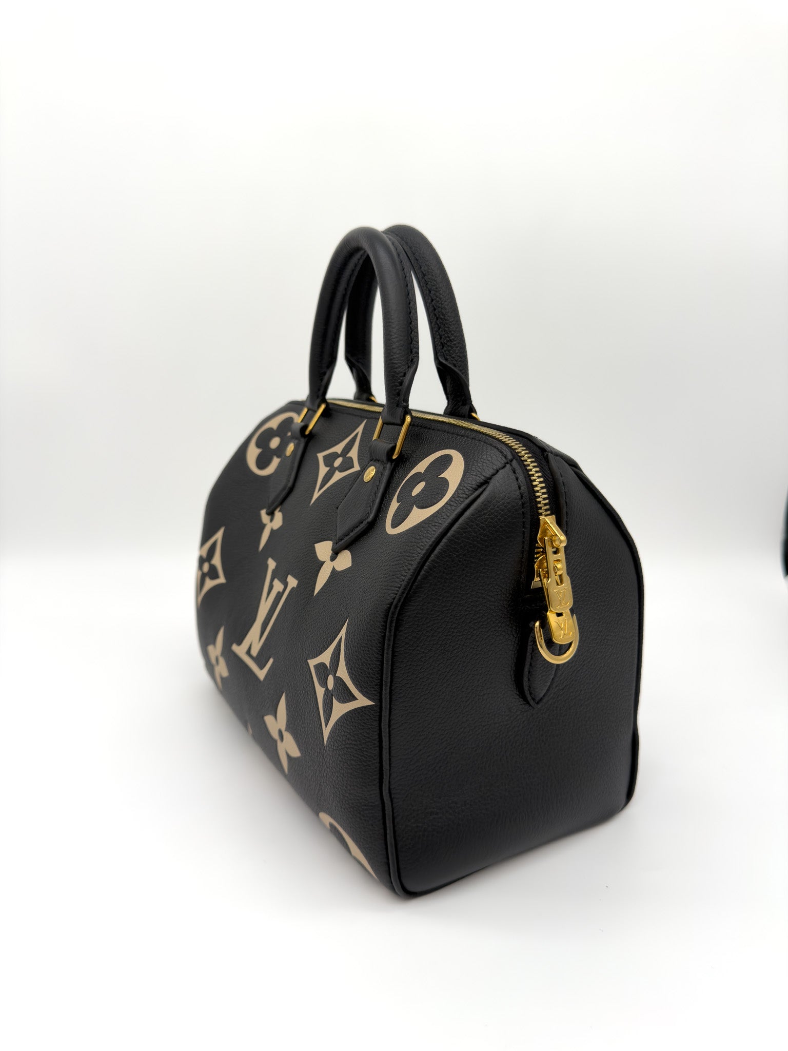 Louis Vuitton Empreinte Monogram Giant Speedy Bandouliere 25 Black Beige