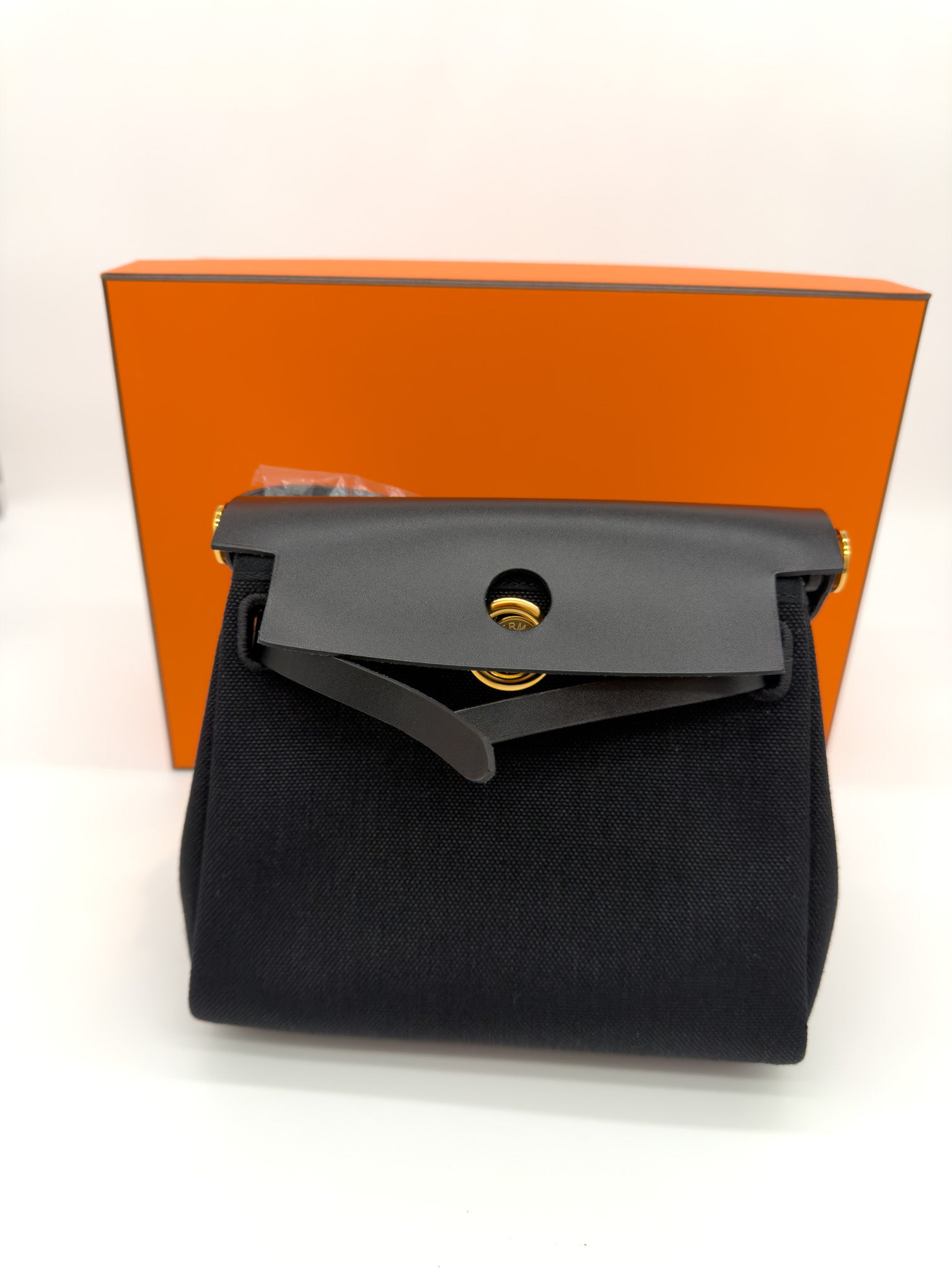 Hermes Herbag Zip 20 bag Noir Gold Military Toile Vache Hunter